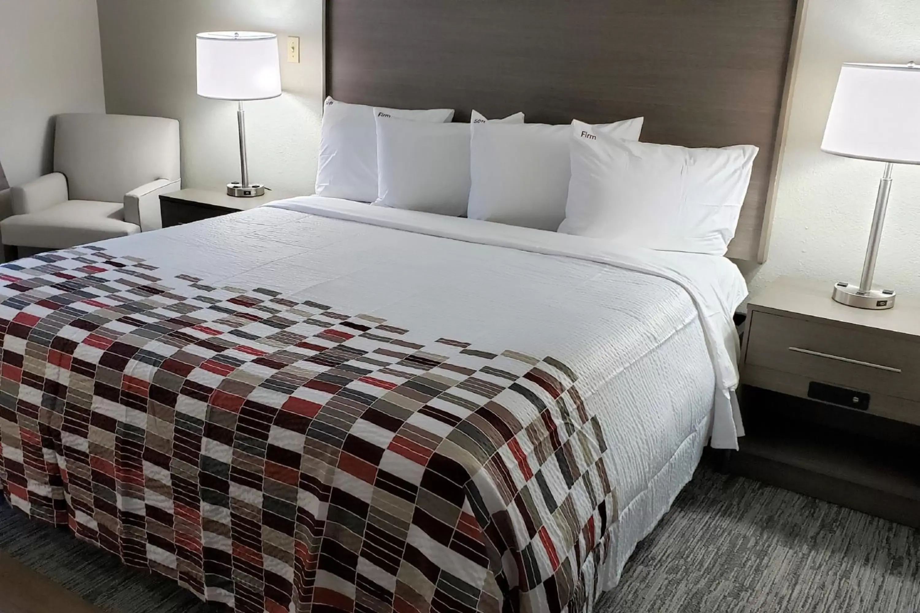 Red Roof PLUS & Suites Vicksburg Red Roof PLUS & Suites Vicksburg