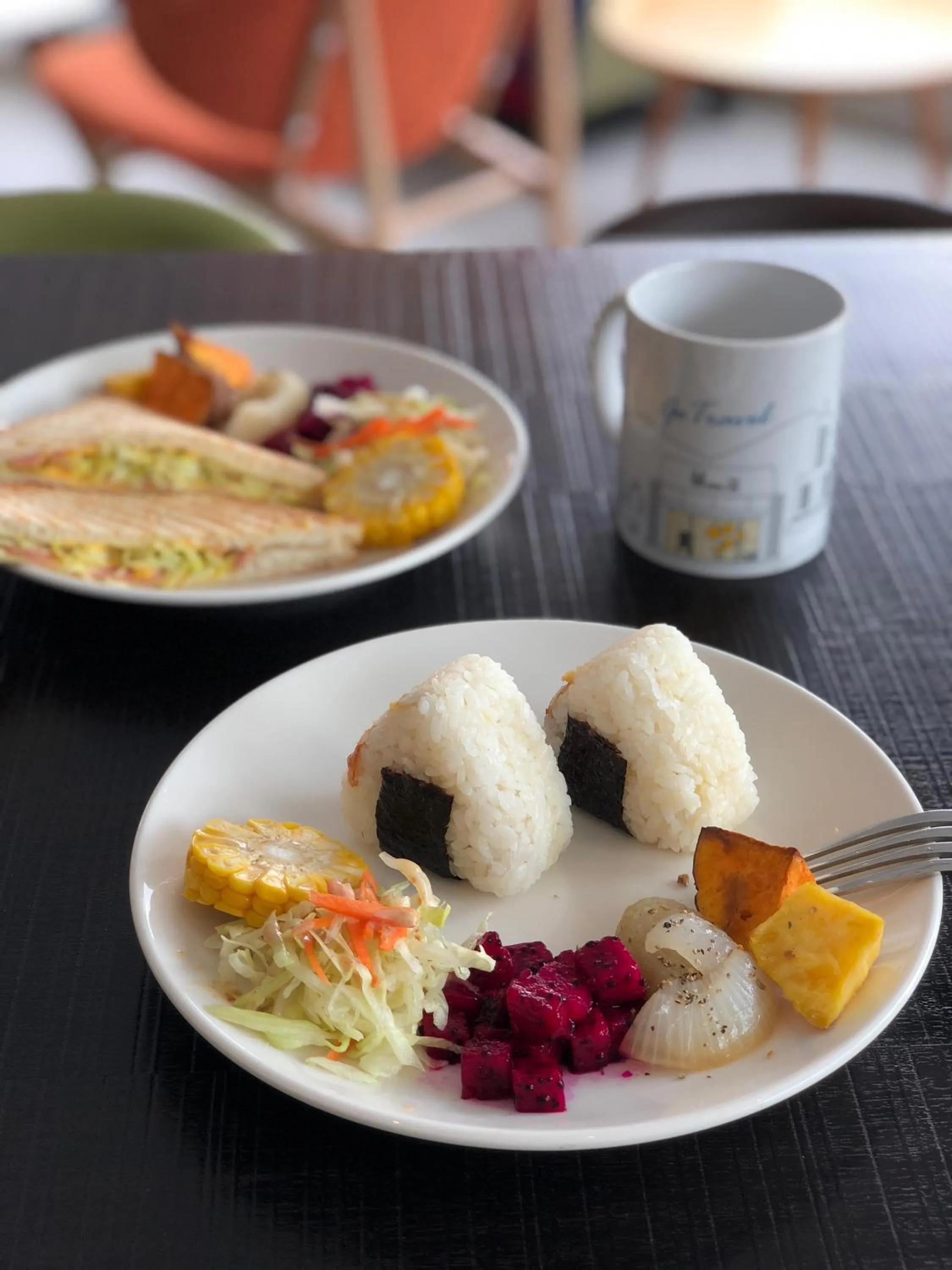 Food and drinks in Single Inn-Kaohsiung Station