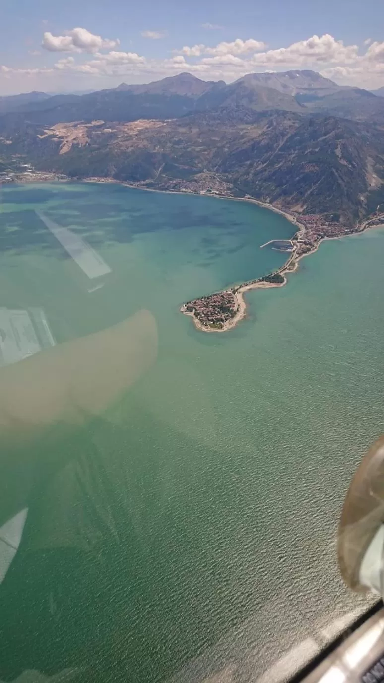 Bird's-eye View in Ali's Pension