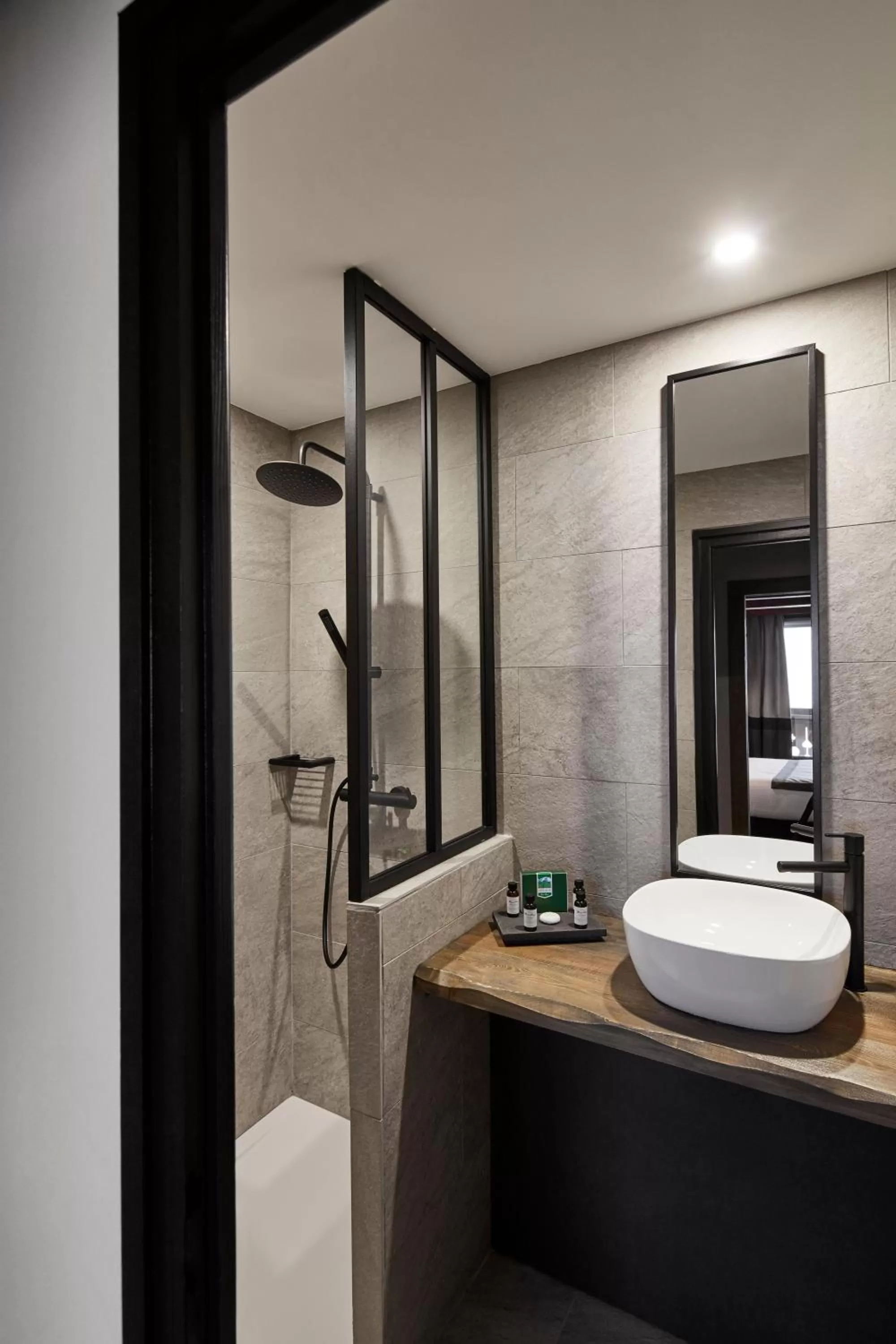 Shower in Chalet Alpen Valley, Mont-Blanc