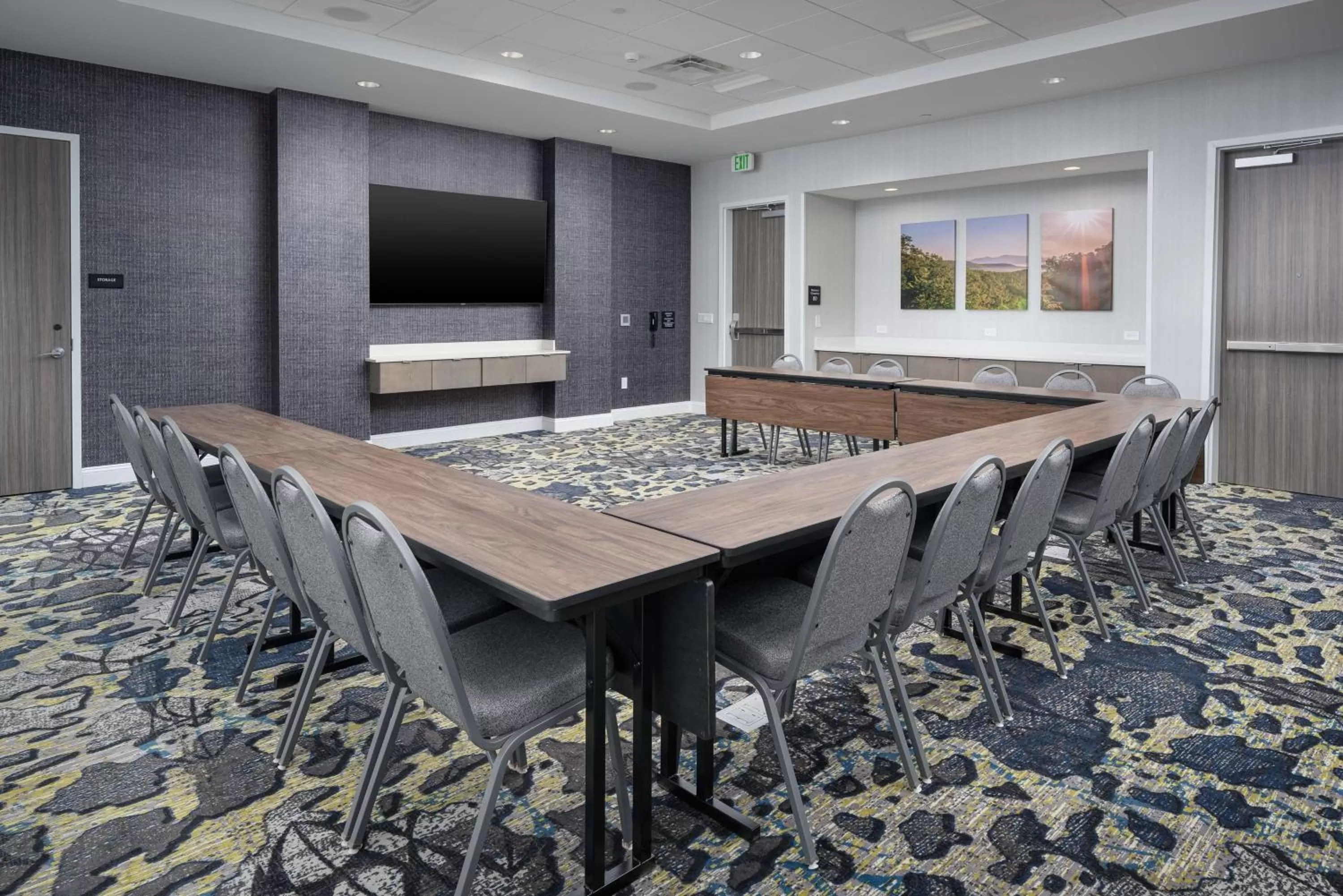 Meeting/conference room in Hampton Inn by Hilton Ashland City, Tn