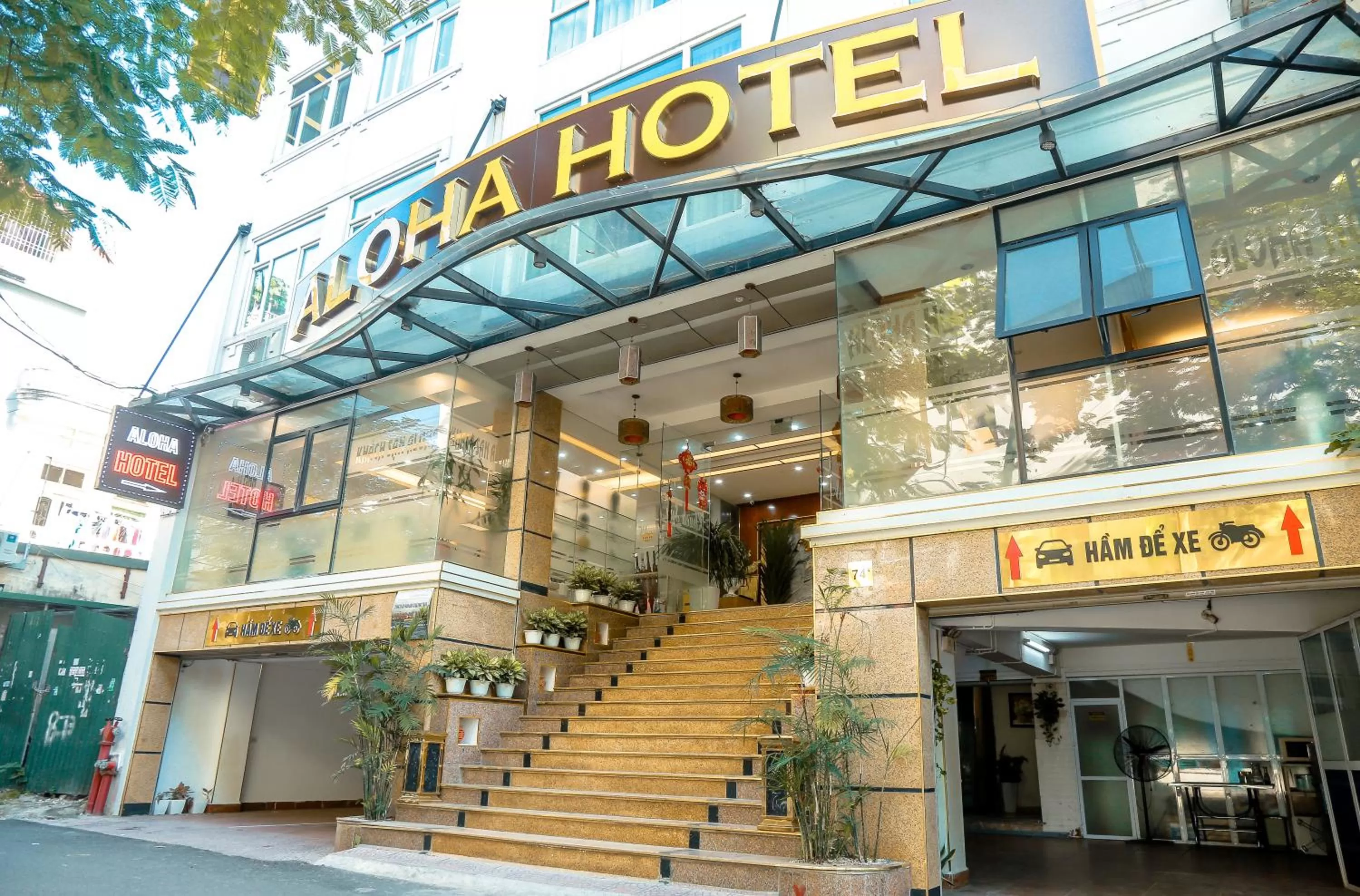 Property Building in Aloha Hotel