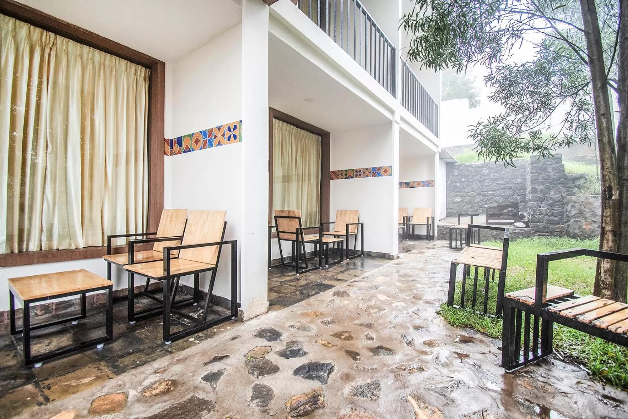Seating area in FabHotel Tranquil Heights Kodaikanal