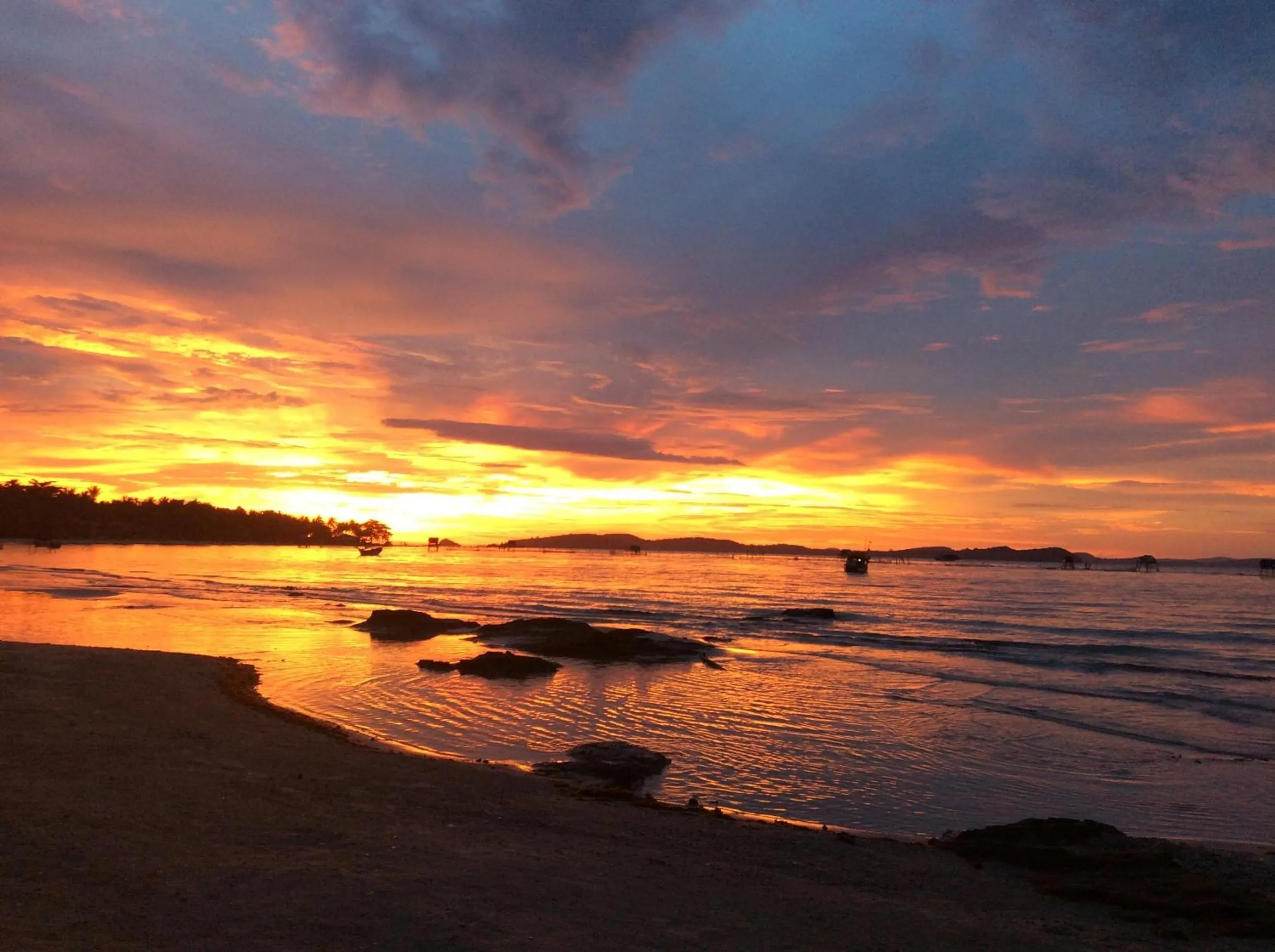 Beach in Gold Coast Phu Quoc Beach Resort