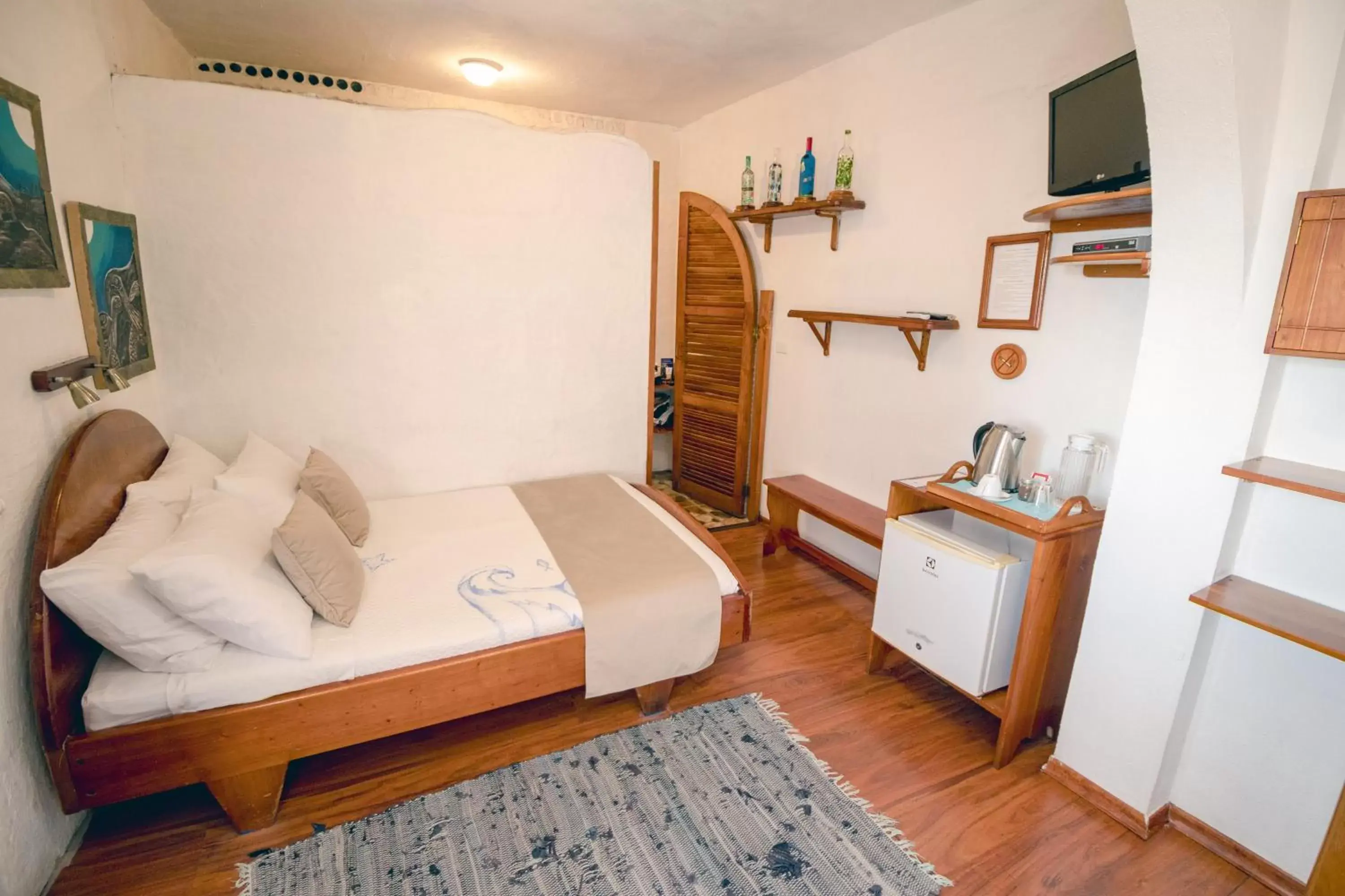 Standard Single Room - single occupancy in Hotel Casa Blanca Standard Single Room - single occupancy in Hotel Casa Blanca