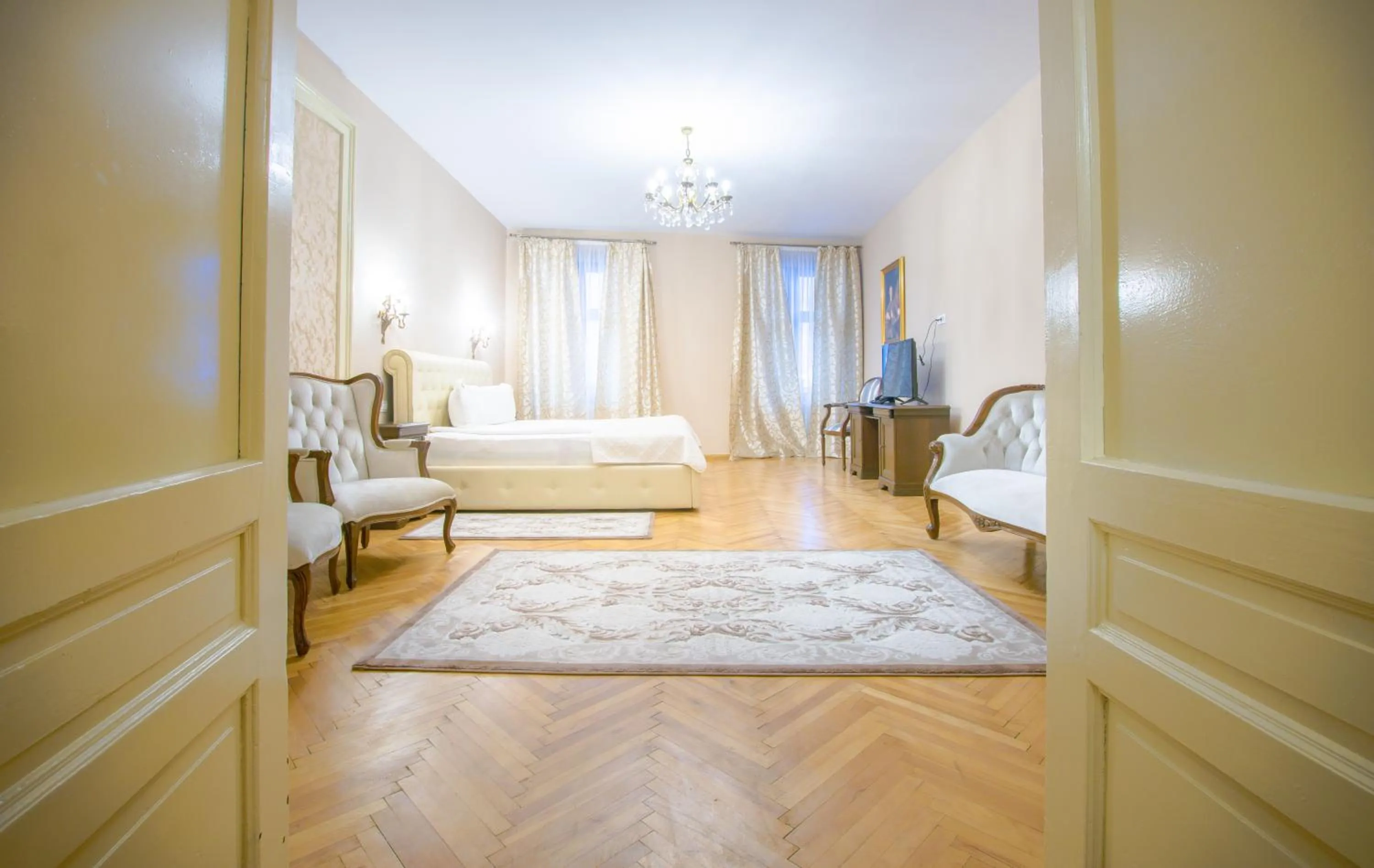 Bedroom, Bed in Safrano Palace