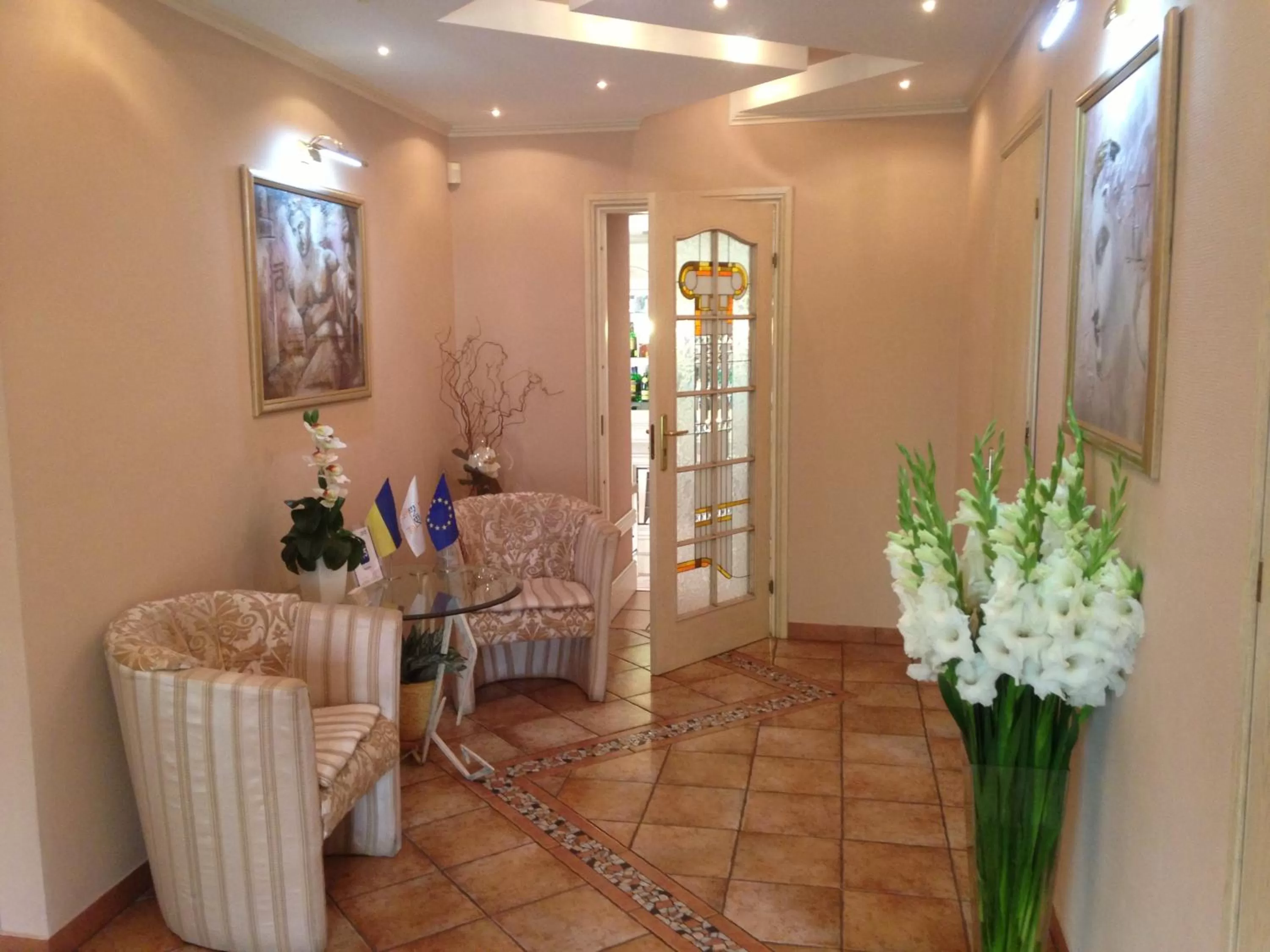 Lounge or bar, Seating Area in Economy room in Hotel Eney