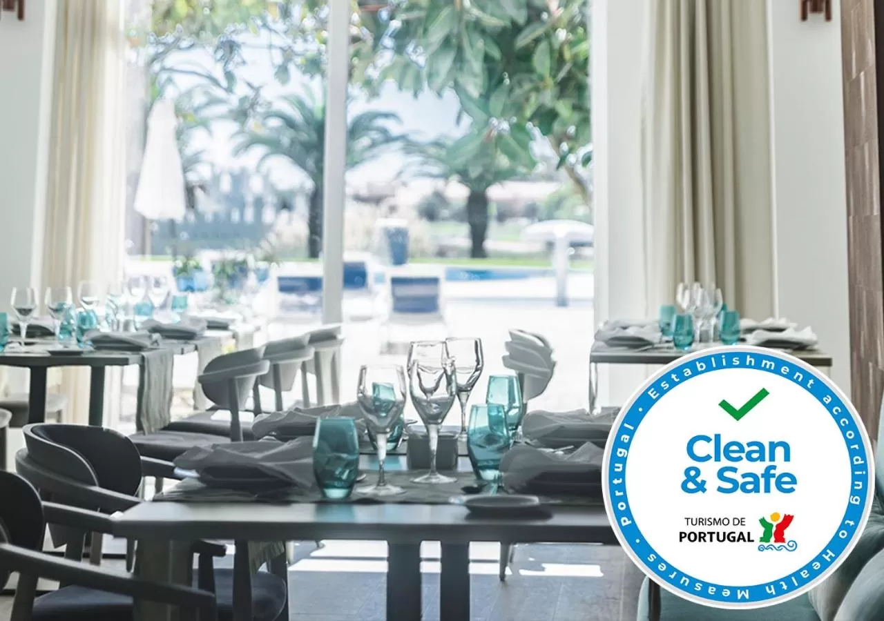 Restaurant/places to eat in MH Atlantico