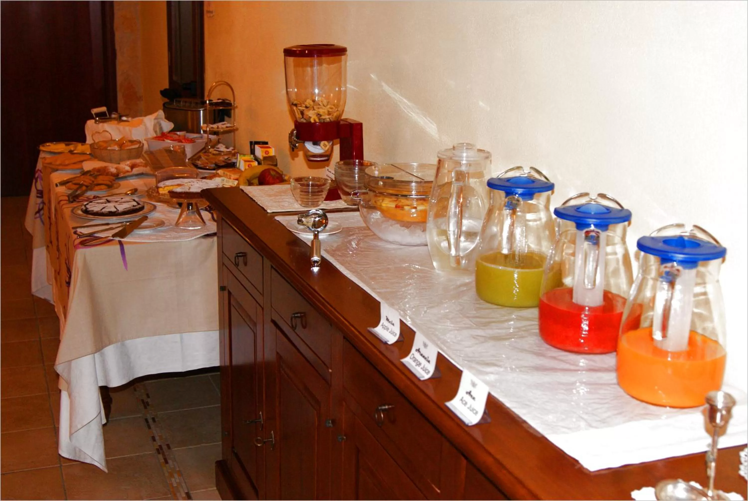 Restaurant/places to eat in Gentarrubia