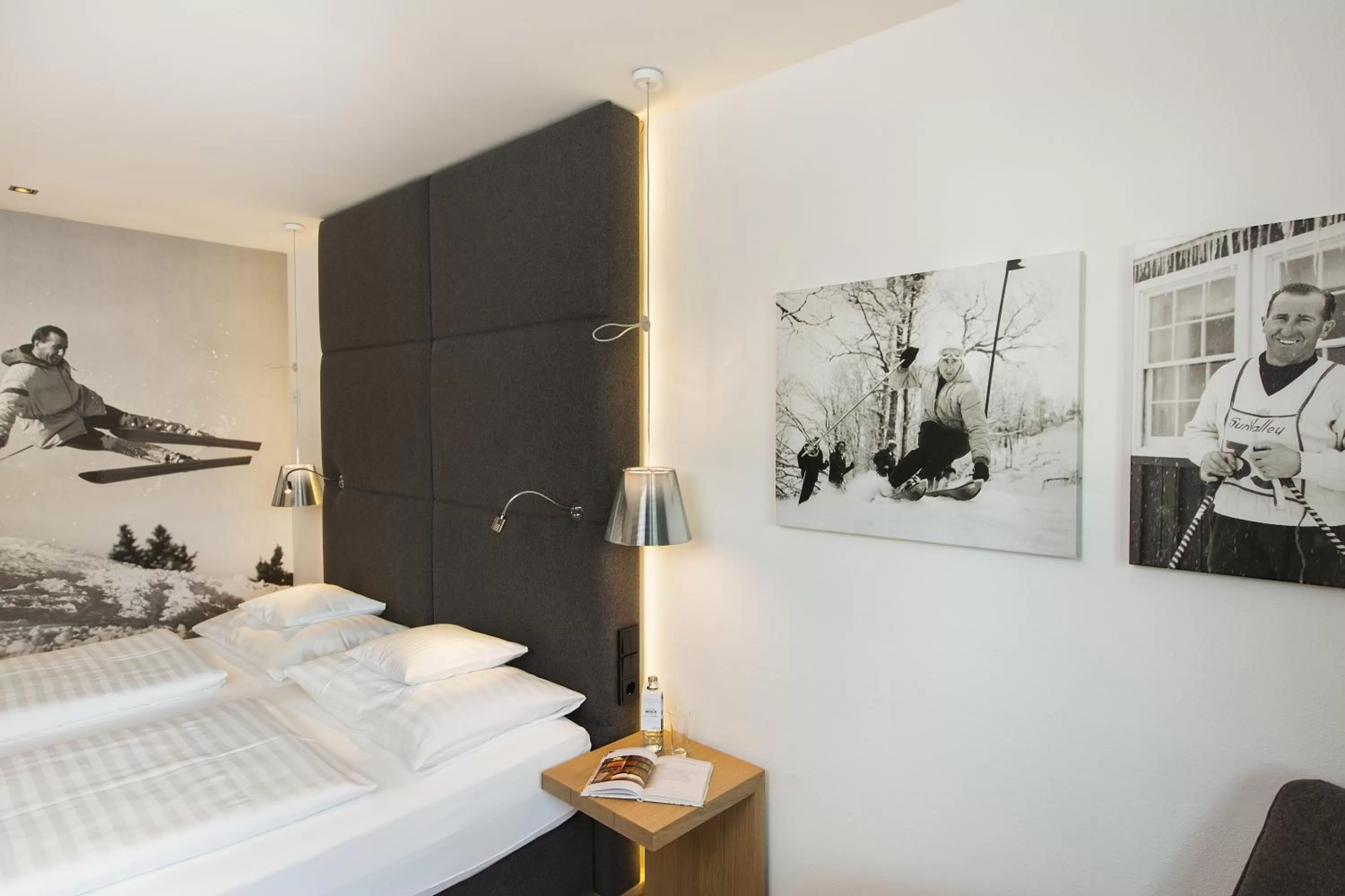 Photo of the whole room, Bathroom in Das Reisch