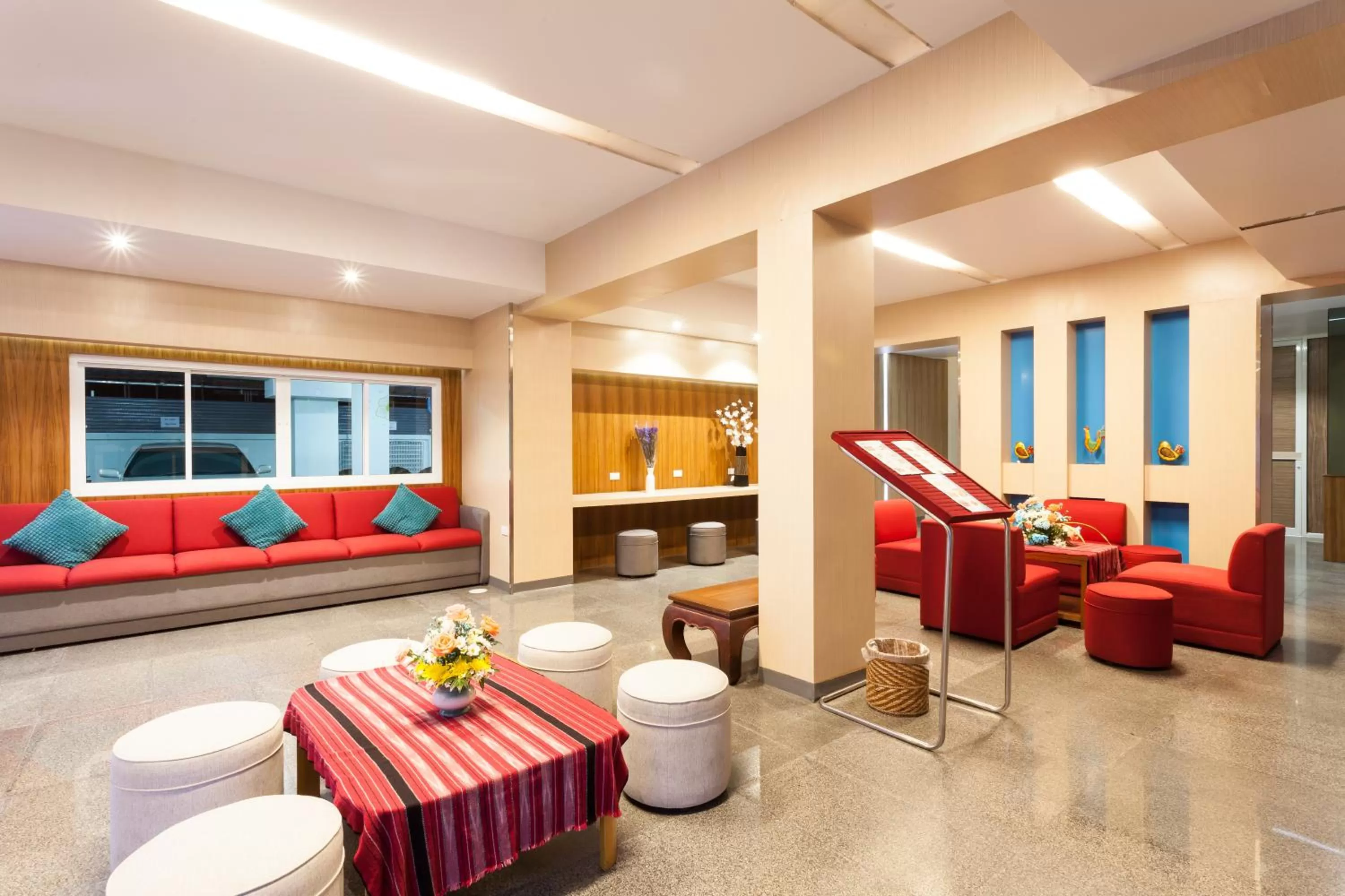 Lobby or reception in We Briza Hotel Chiangmai