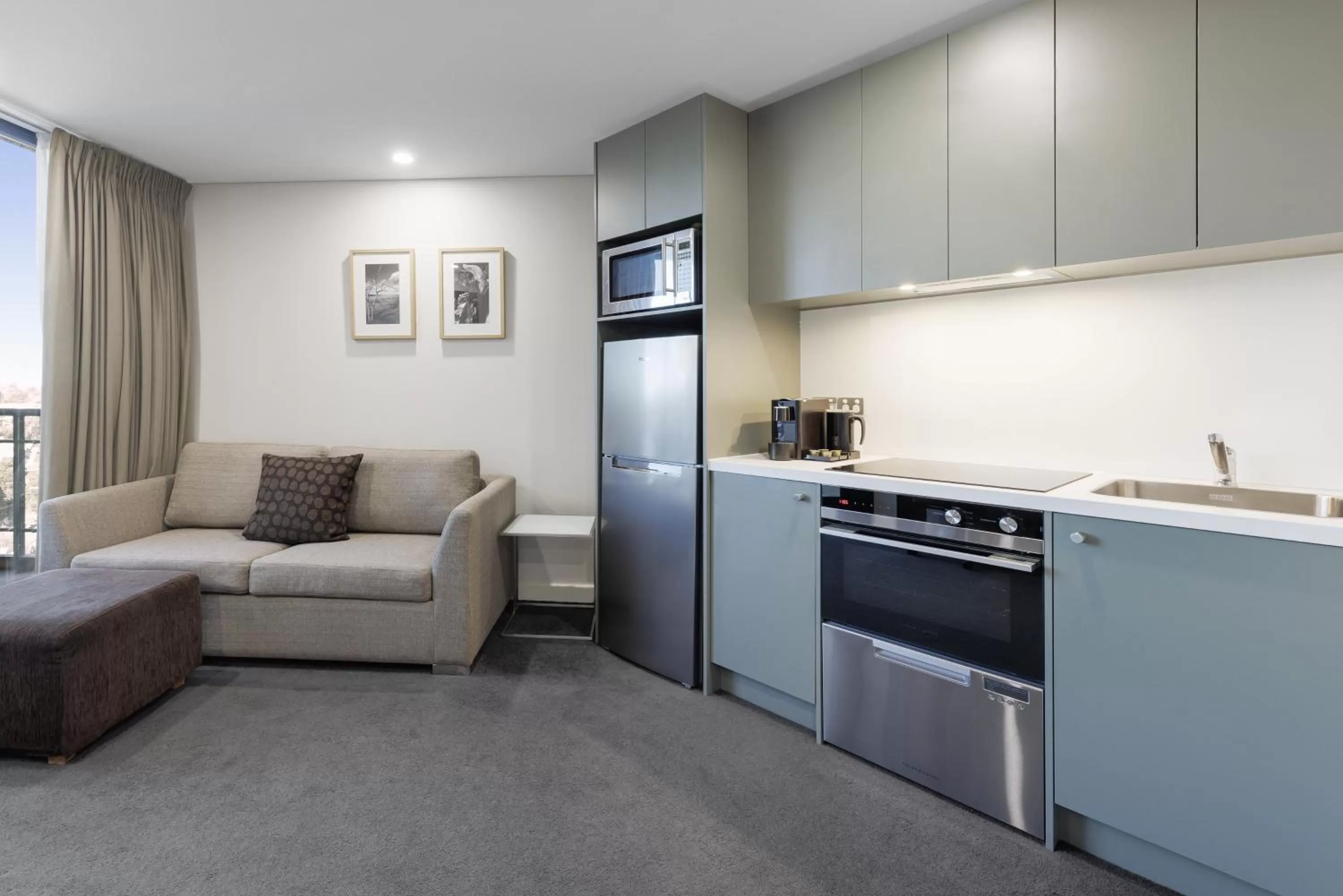 kitchen in Amora Hotel Riverwalk Melbourne