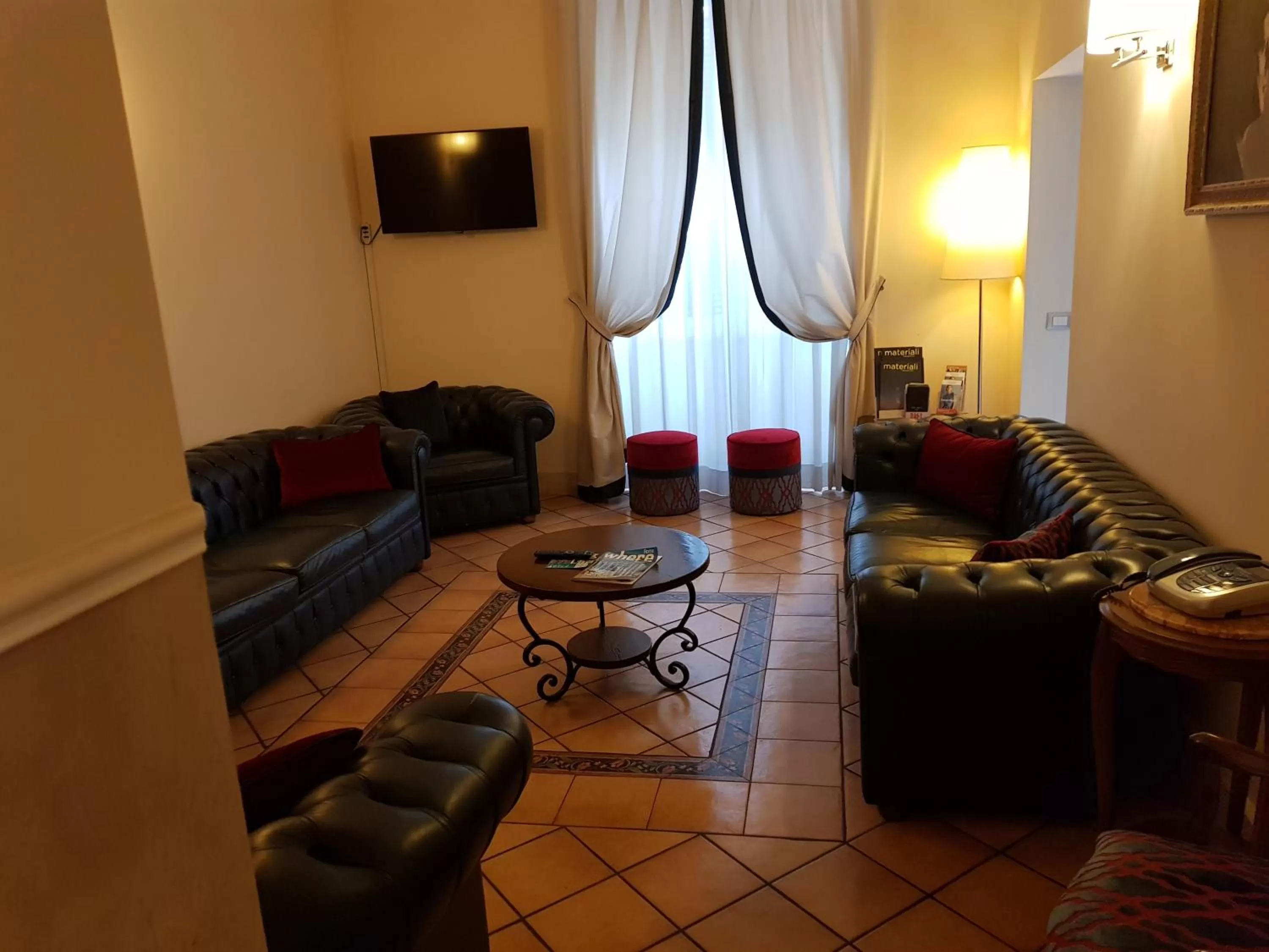 Lobby or reception in Hotel Kennedy