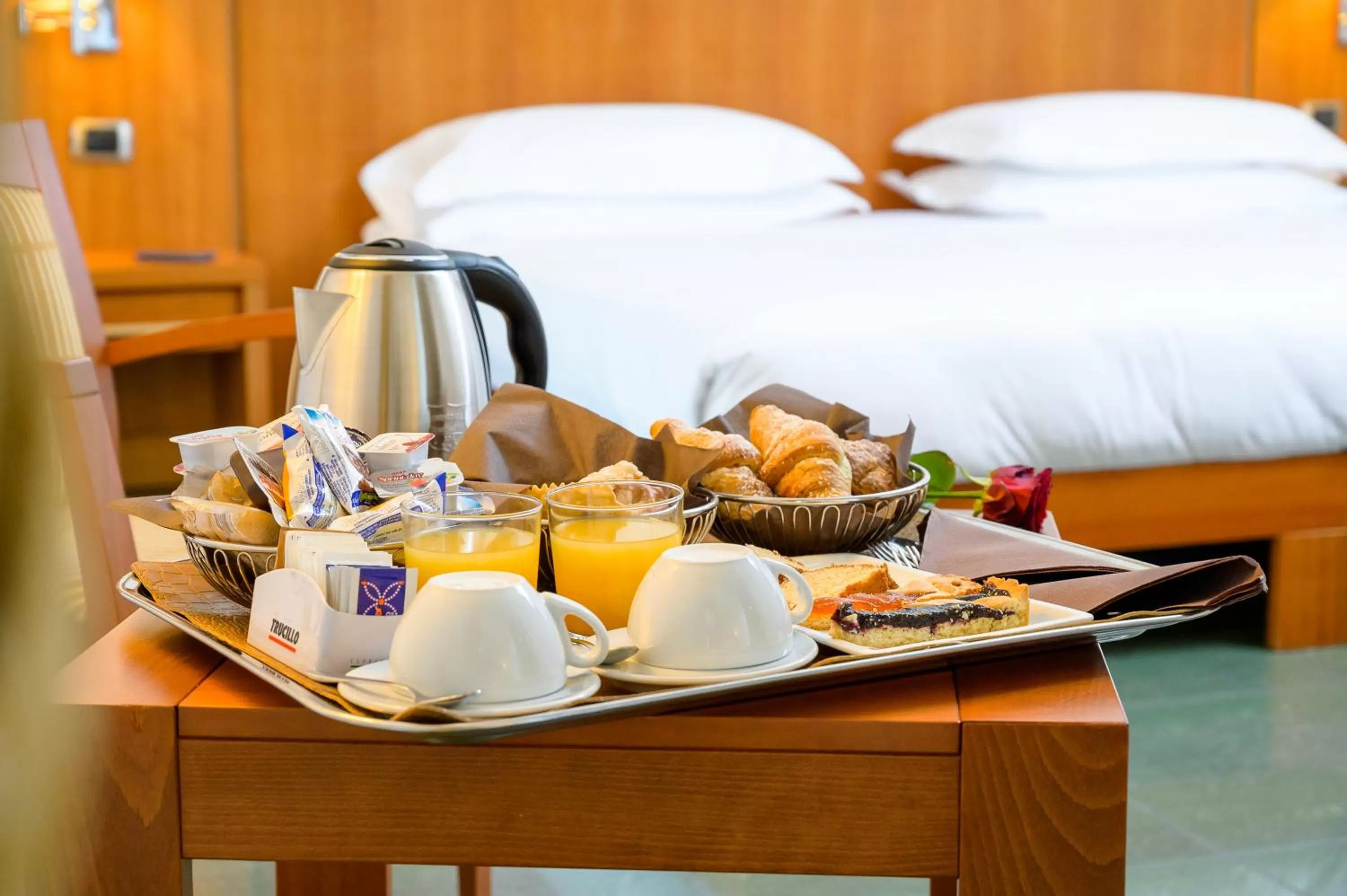 Breakfast, Bed in Hotel Dei Principati