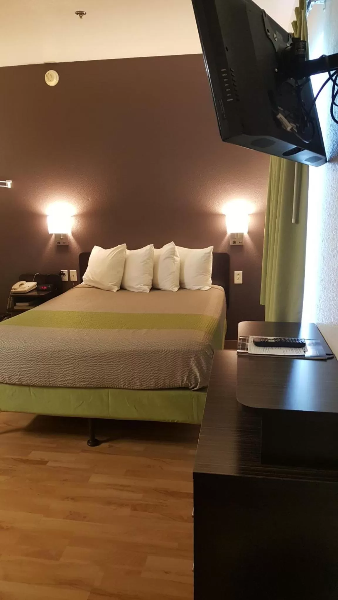 Day, Bed in Studio 6-Mcallen, TX