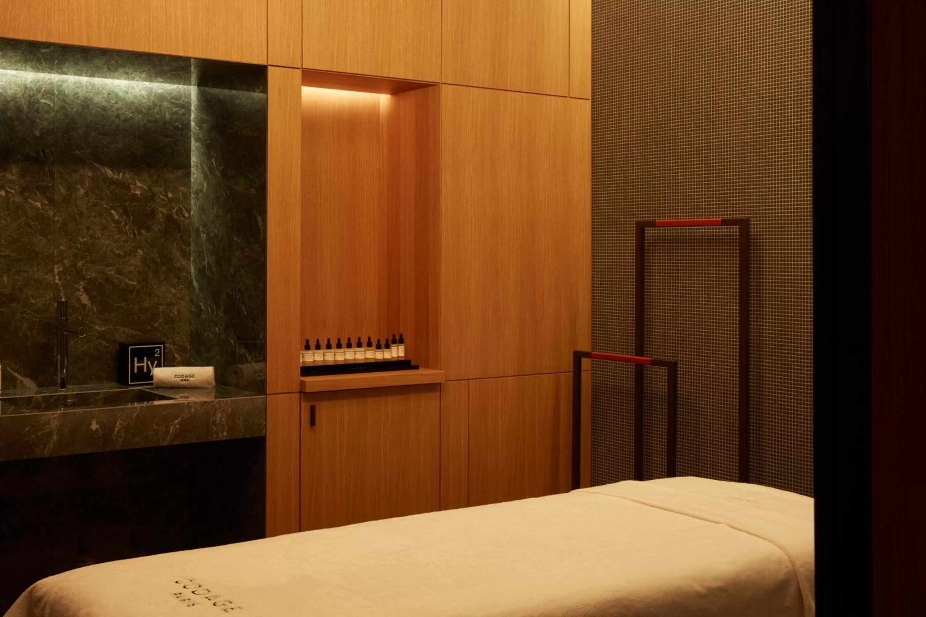 Spa and wellness centre/facilities, Bed in SO/ Paris Hotel