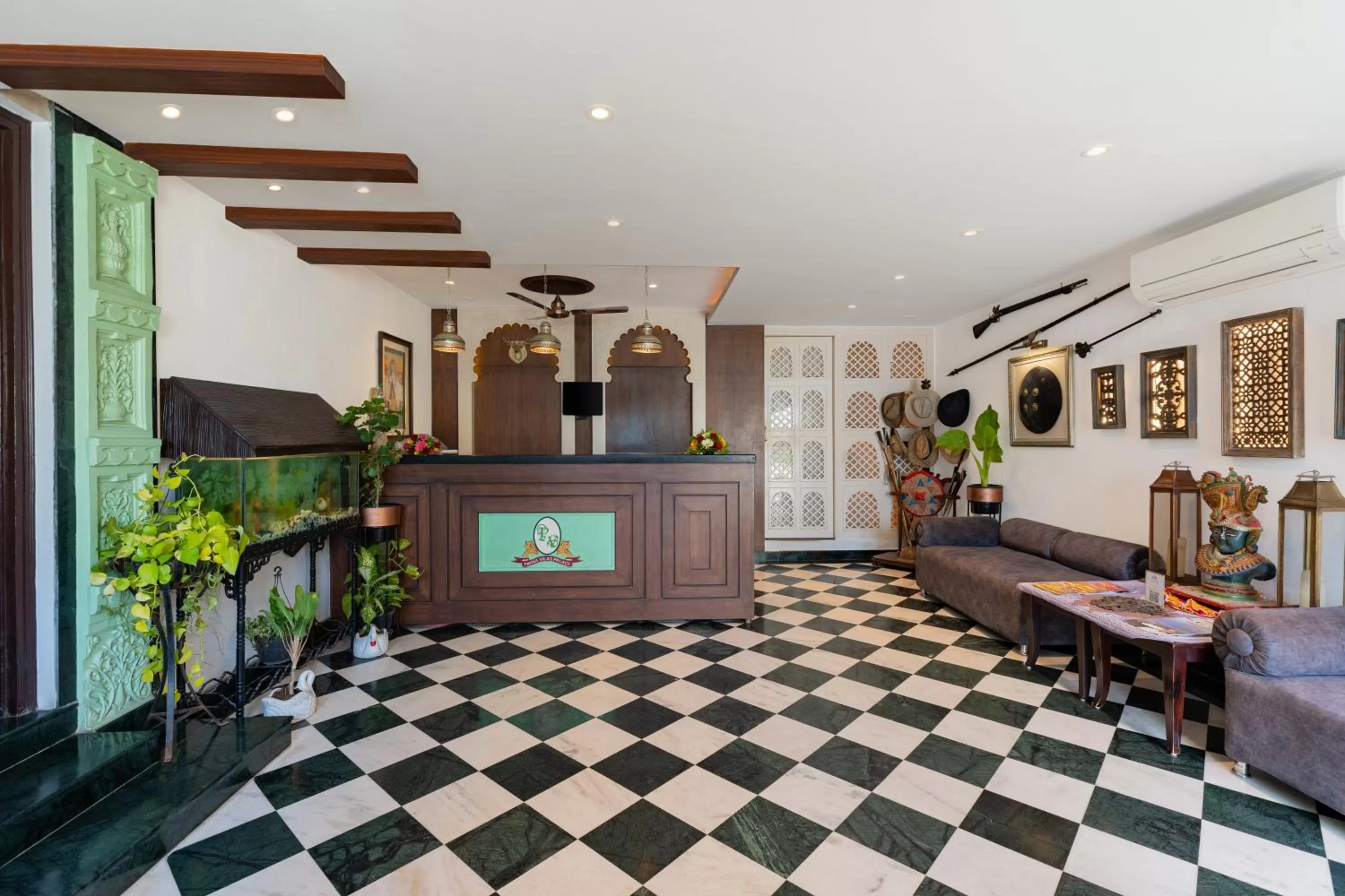 Lobby or reception in Panna Vilas - A Lake Facing Boutique Hotel