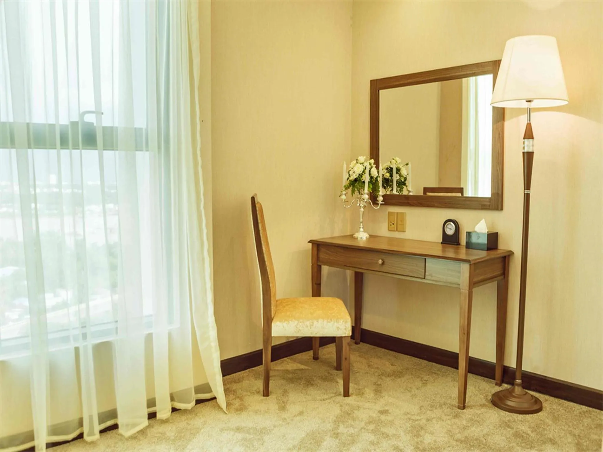 Living room in Muong Thanh Luxury Can Tho Hotel