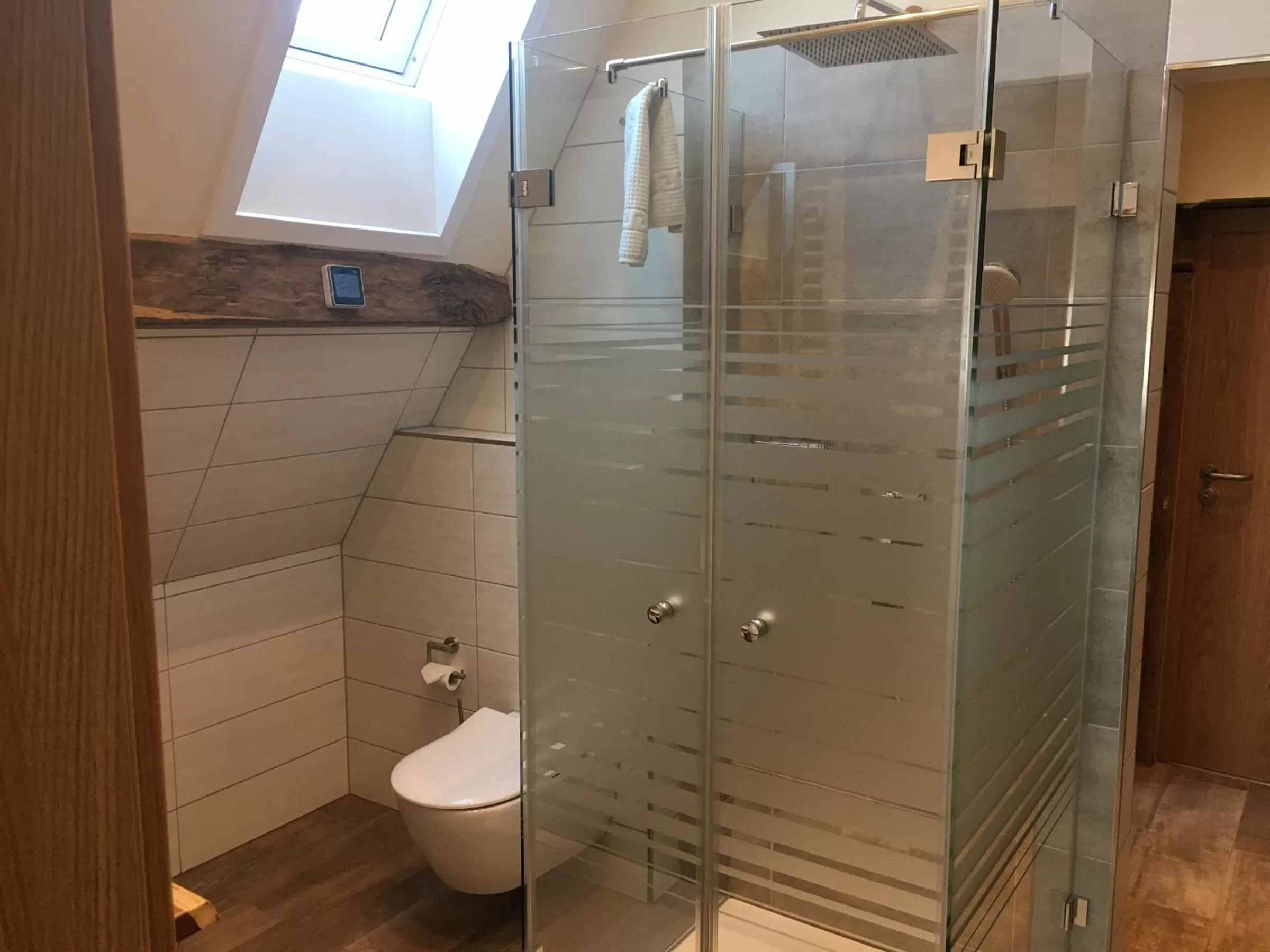 Bathroom in Gasthof zum Ochsen