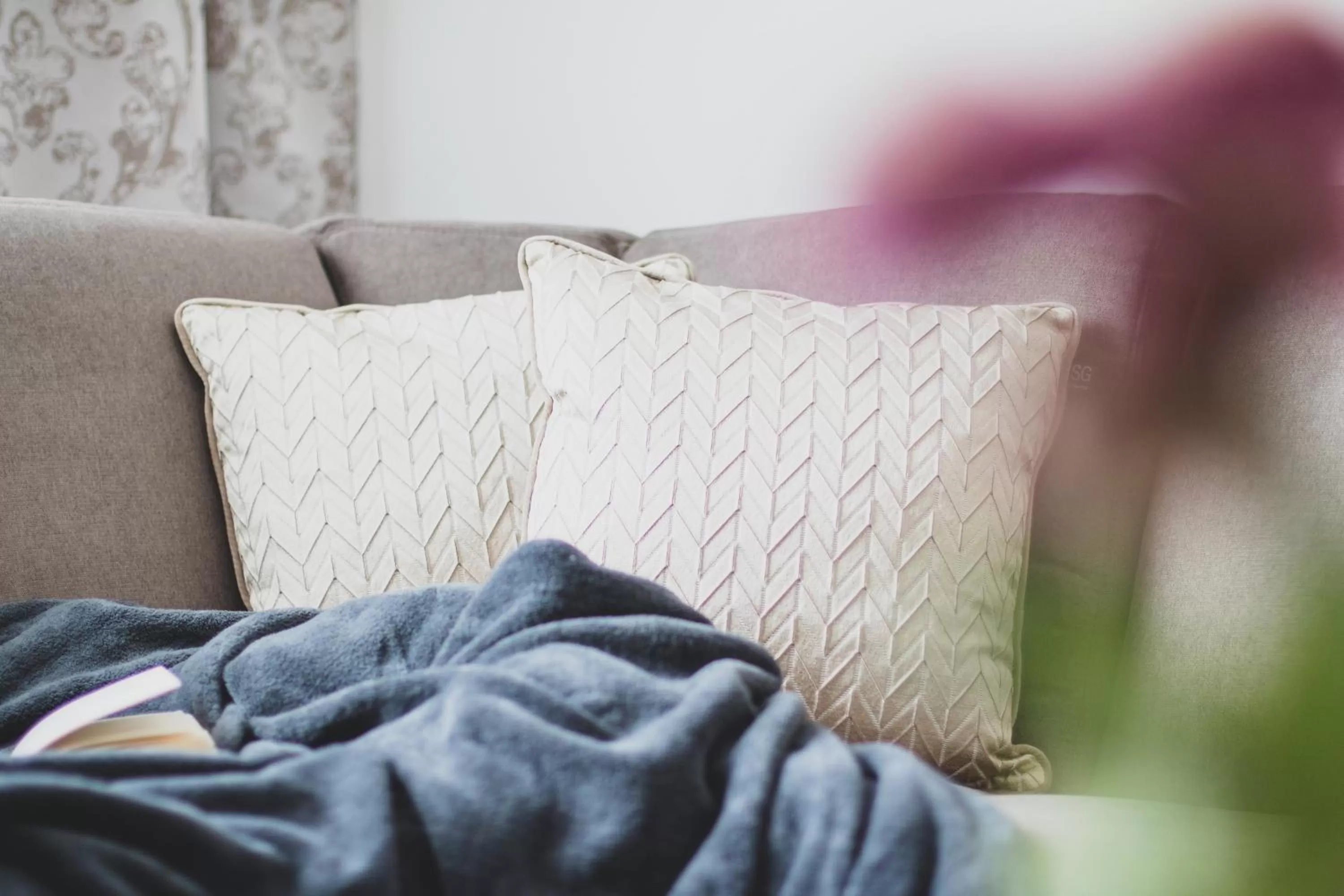 Staff in EDELMANNs Hotel