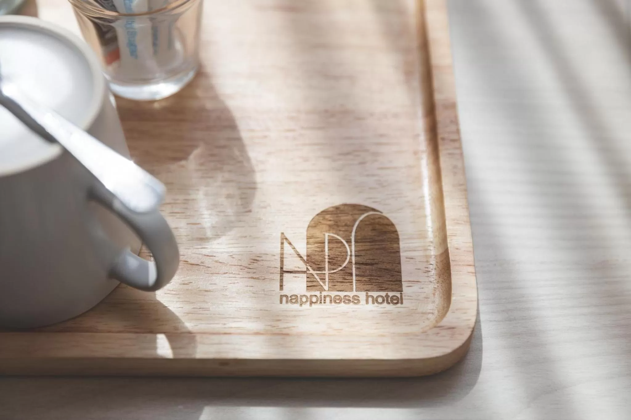 Coffee/tea facilities in Nappiness Hotel