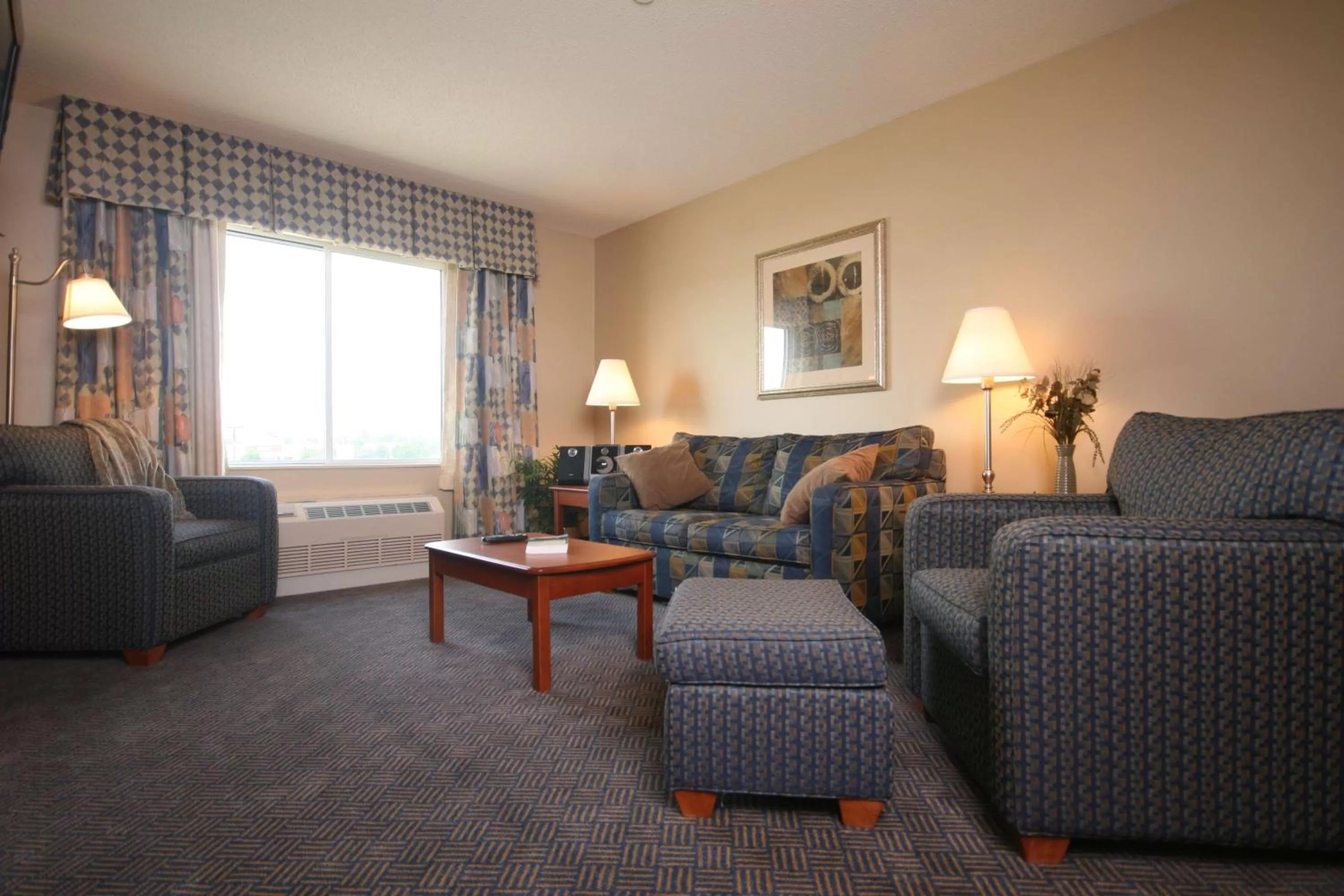 Living room in Hampton Inn Rutland/Killington