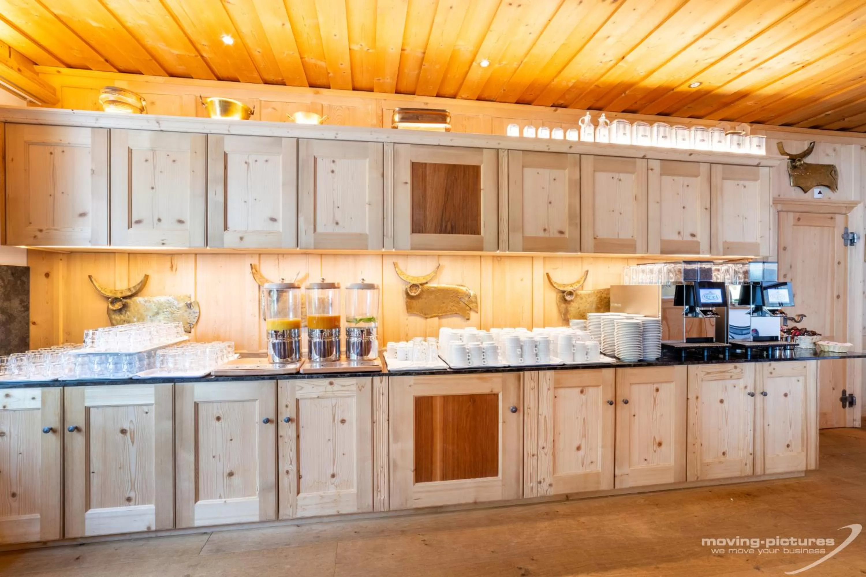 Coffee/tea facilities in Turmhotel Victoria Davos