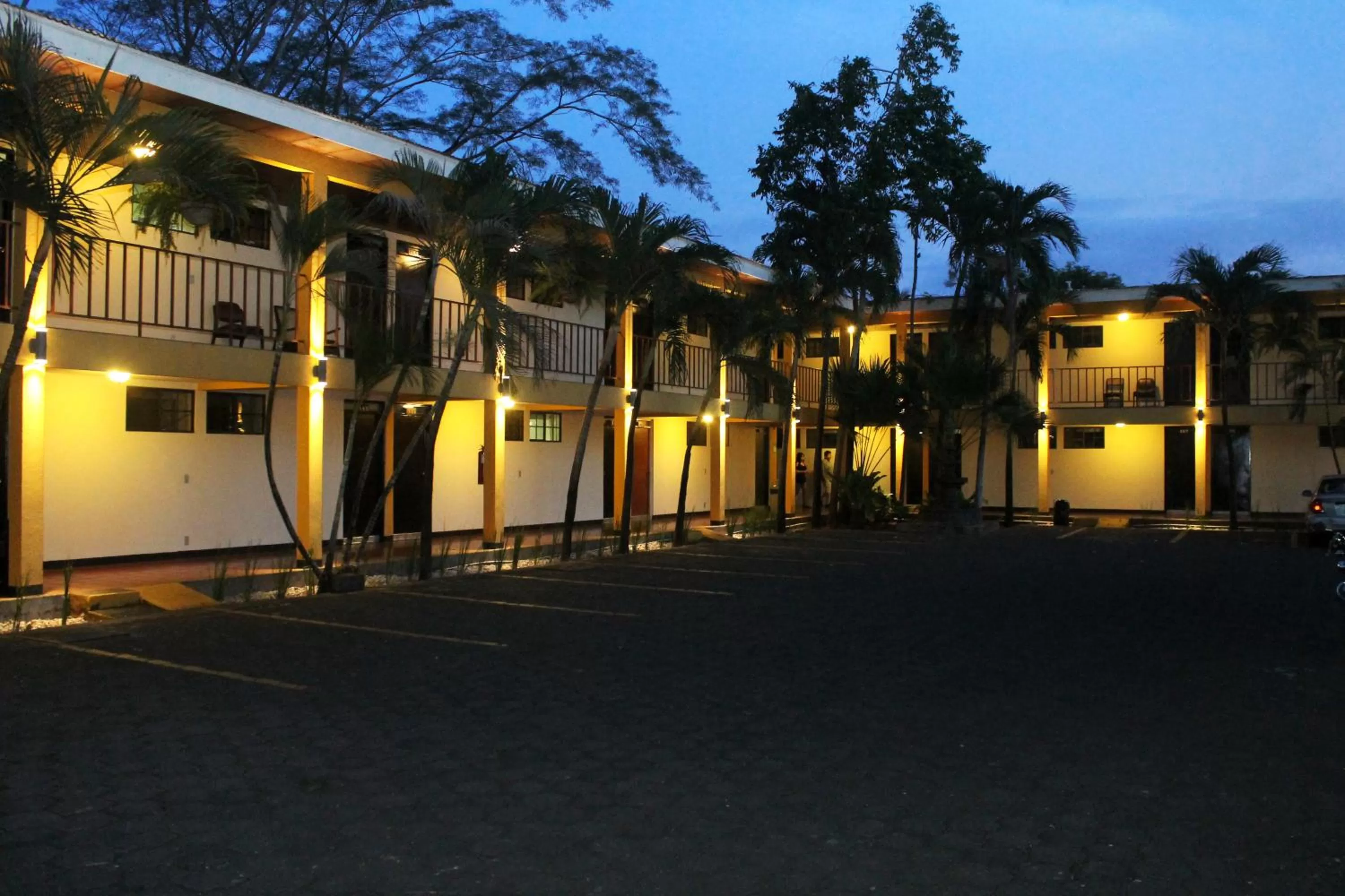Area and facilities, Property Building in Hotel Estrella
