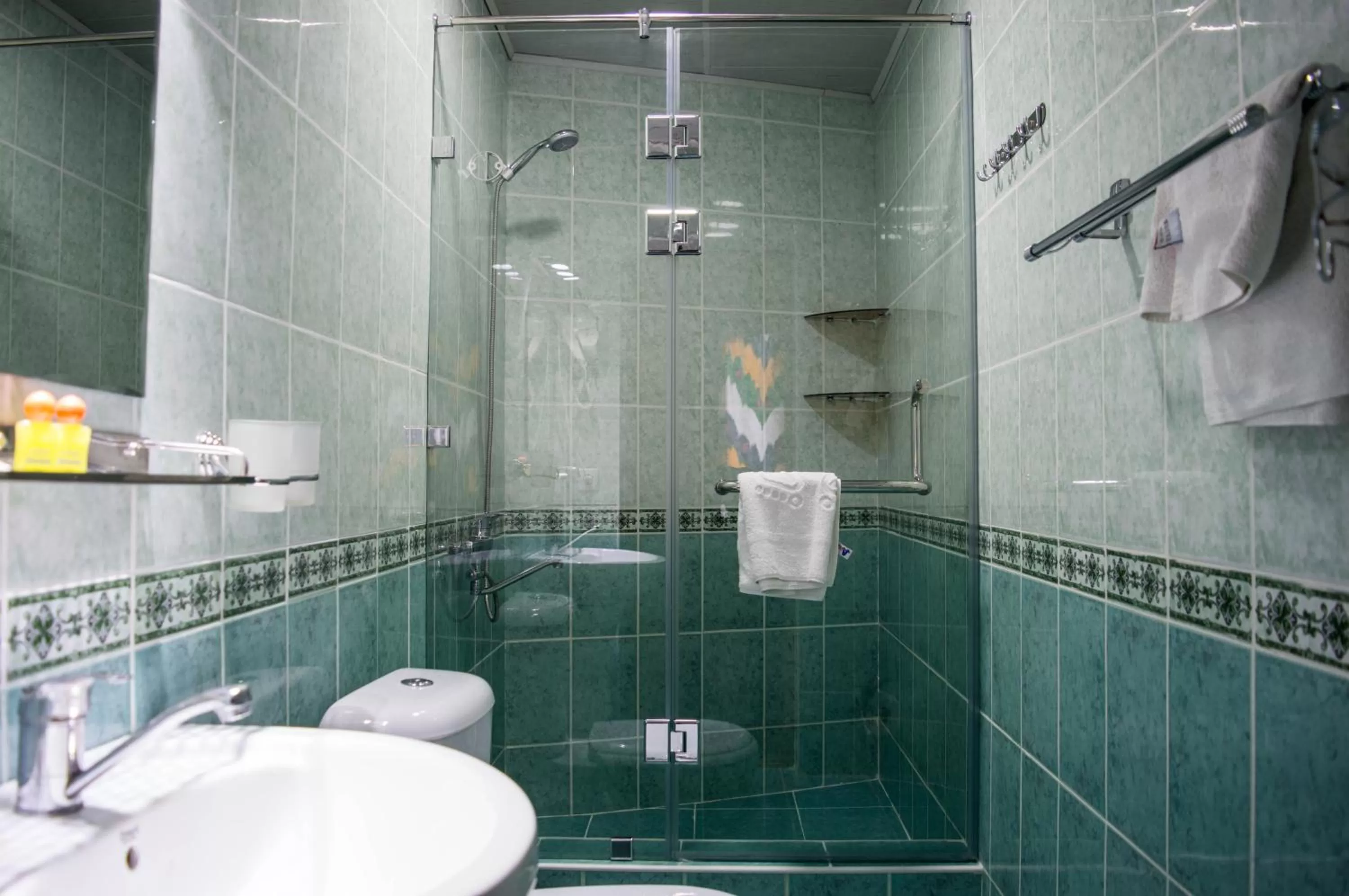 Shower, Bathroom in Jahongir Guest House