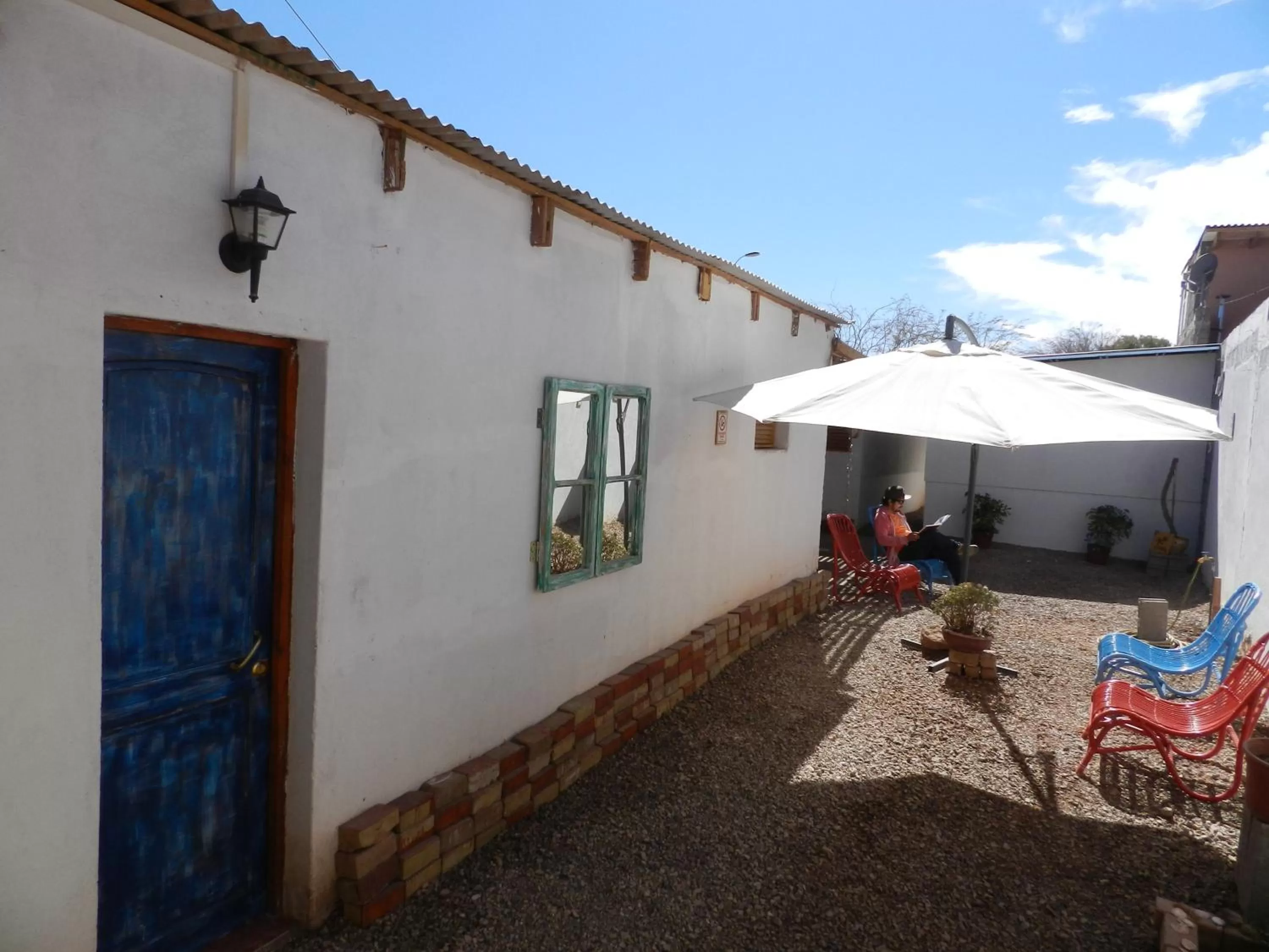 On site, Property Building in Hostal Siete Colores