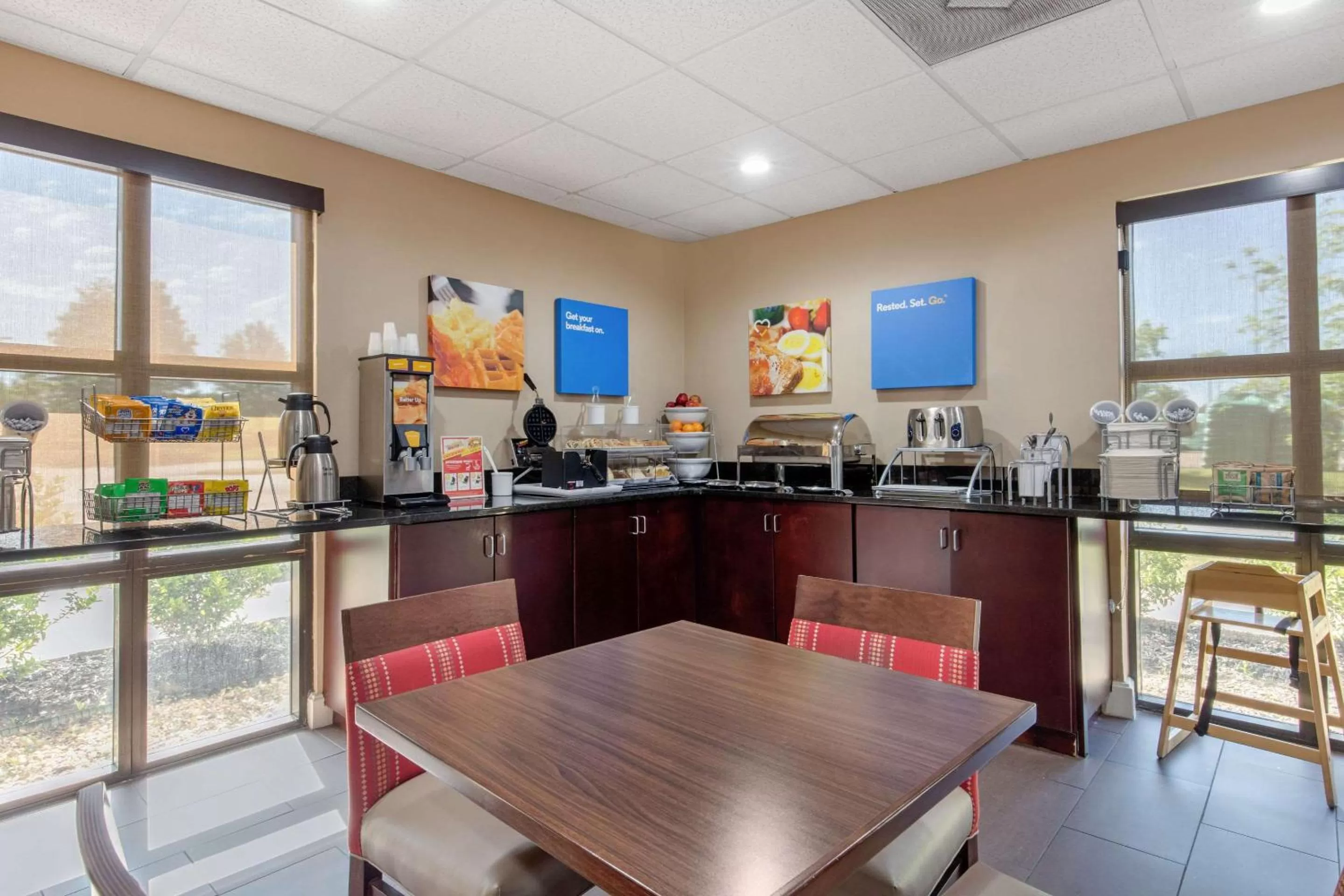 Restaurant/places to eat in Comfort Inn Horn Lake - Southhaven