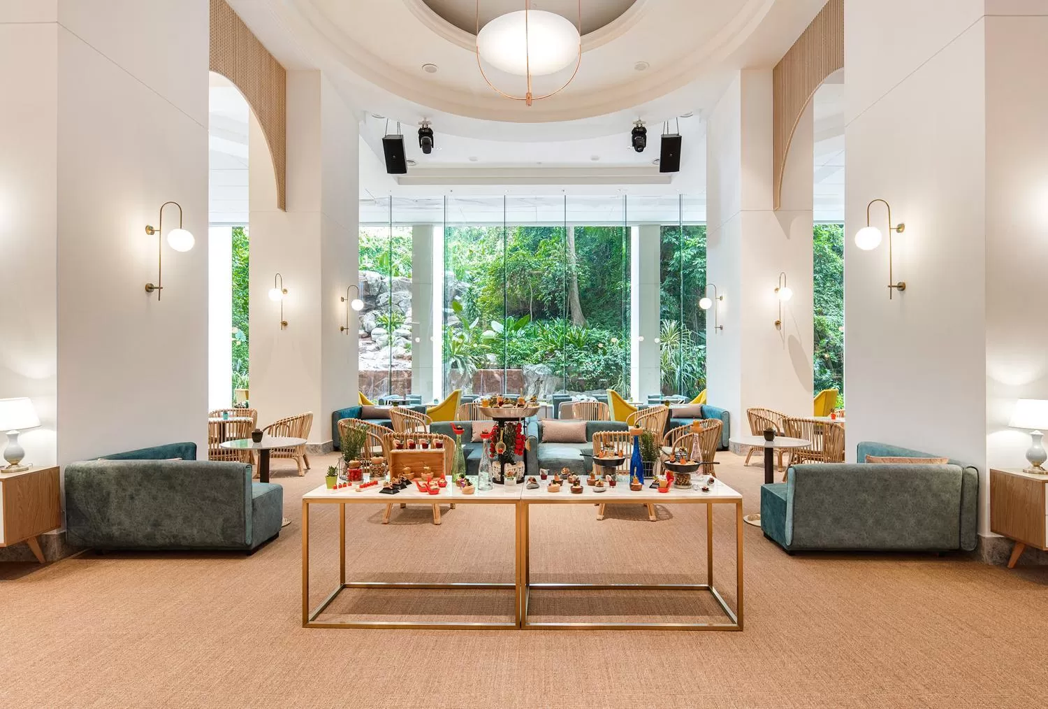 Communal lounge/ TV room in Furama RiverFront