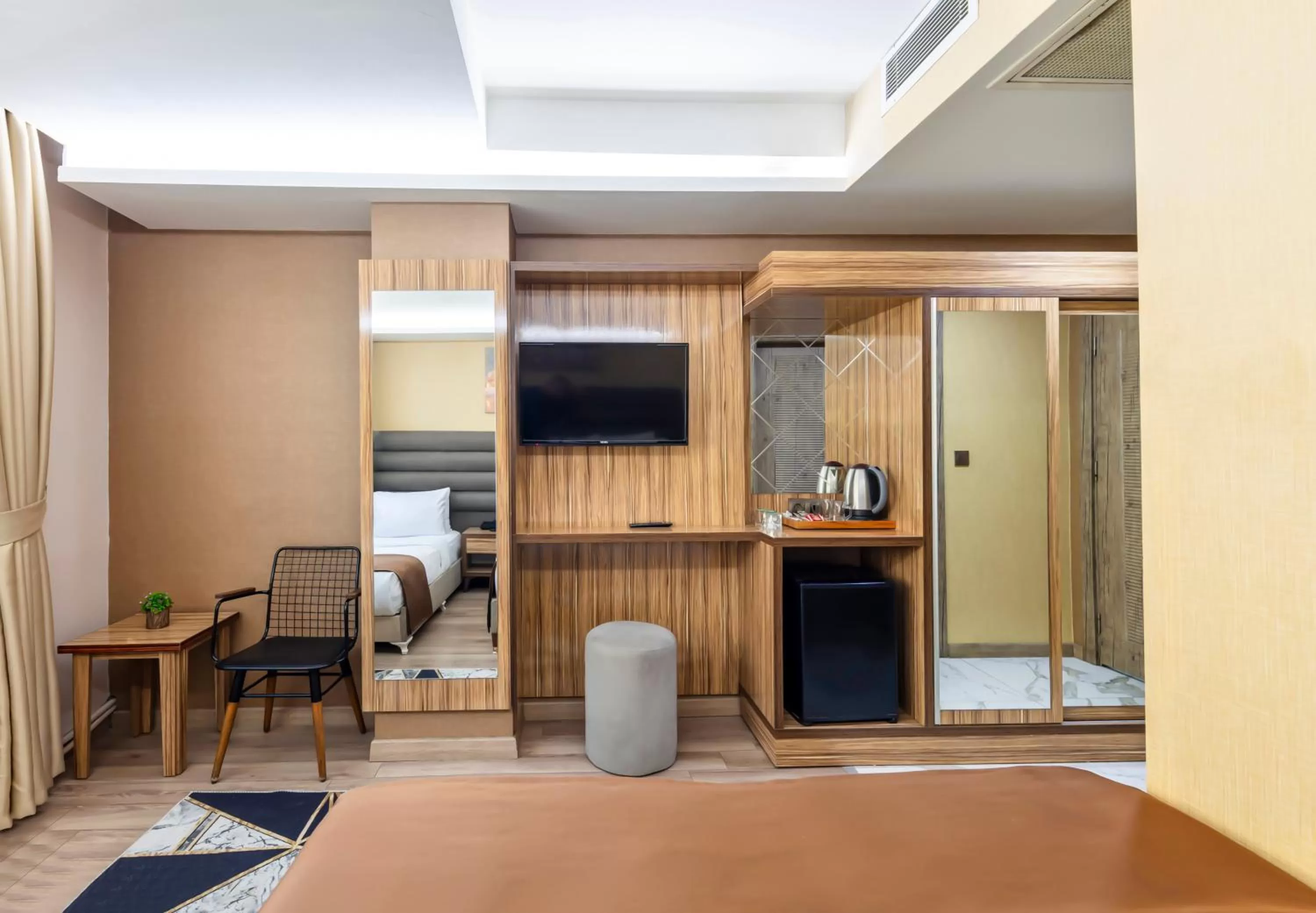 TV and multimedia, Bed in Dem İstanbul Airport Hotel