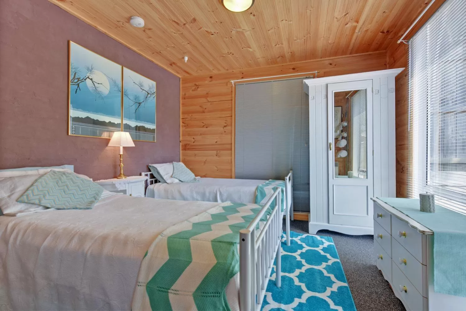 Bedroom, Bed in Stony Rise Cottage B&B