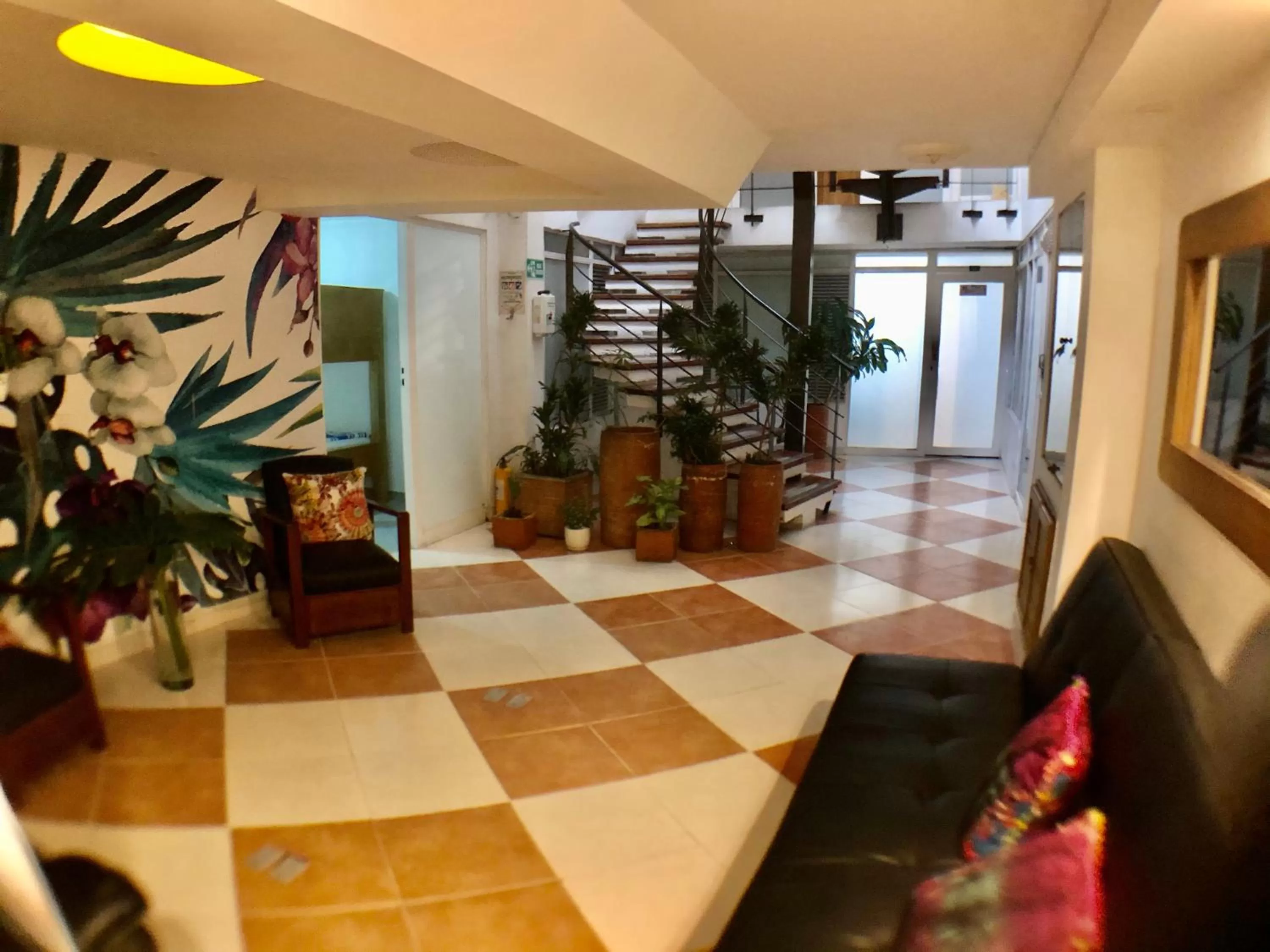 Lobby/Reception in Hotel Casa Malibú