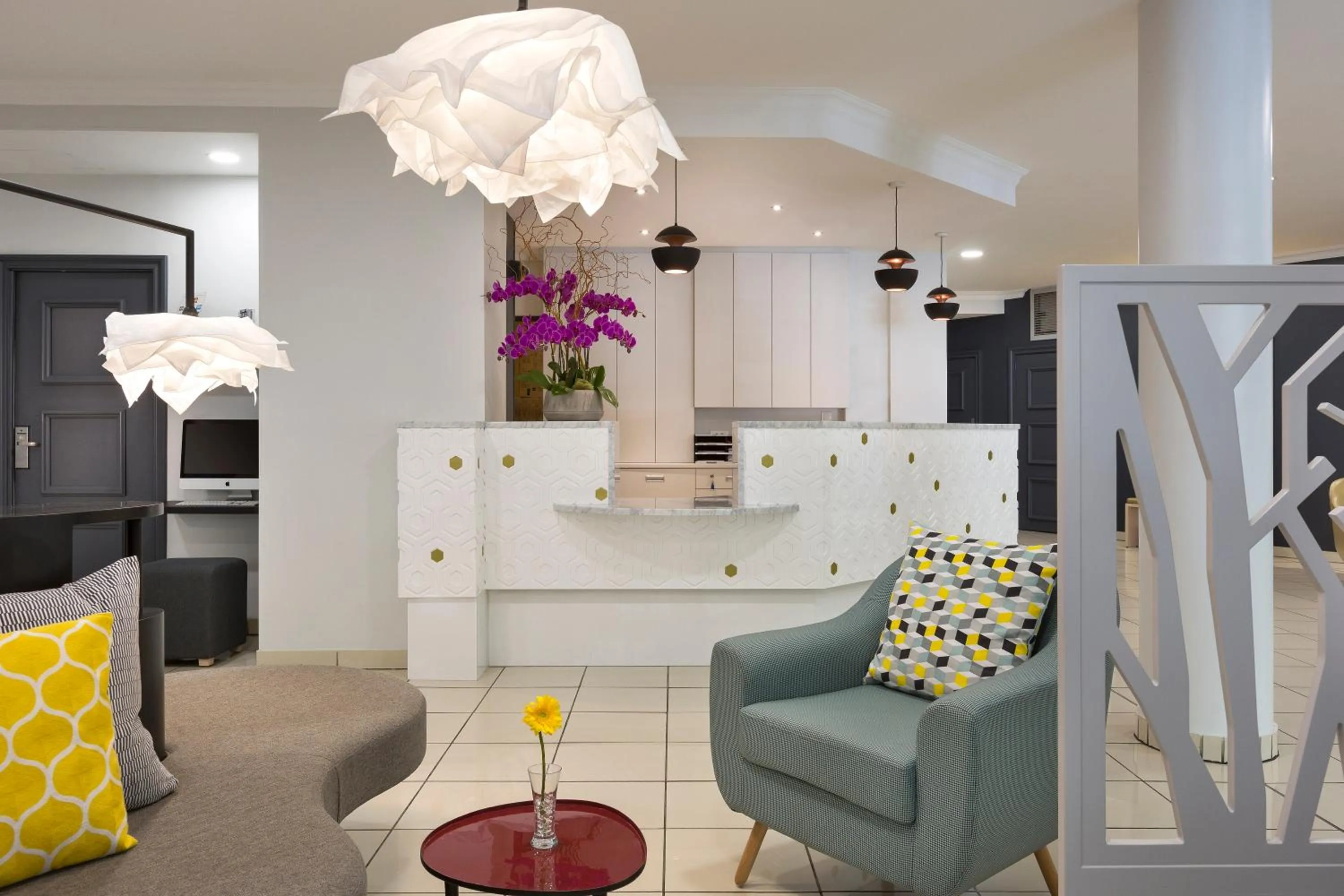 Lobby or reception in Citadines Bastille Gare de Lyon Paris