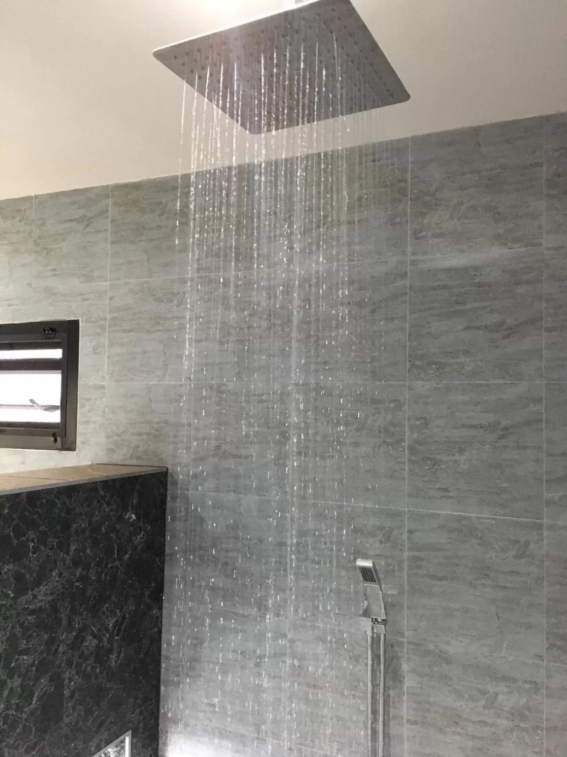 Shower in Arun Dara Villa