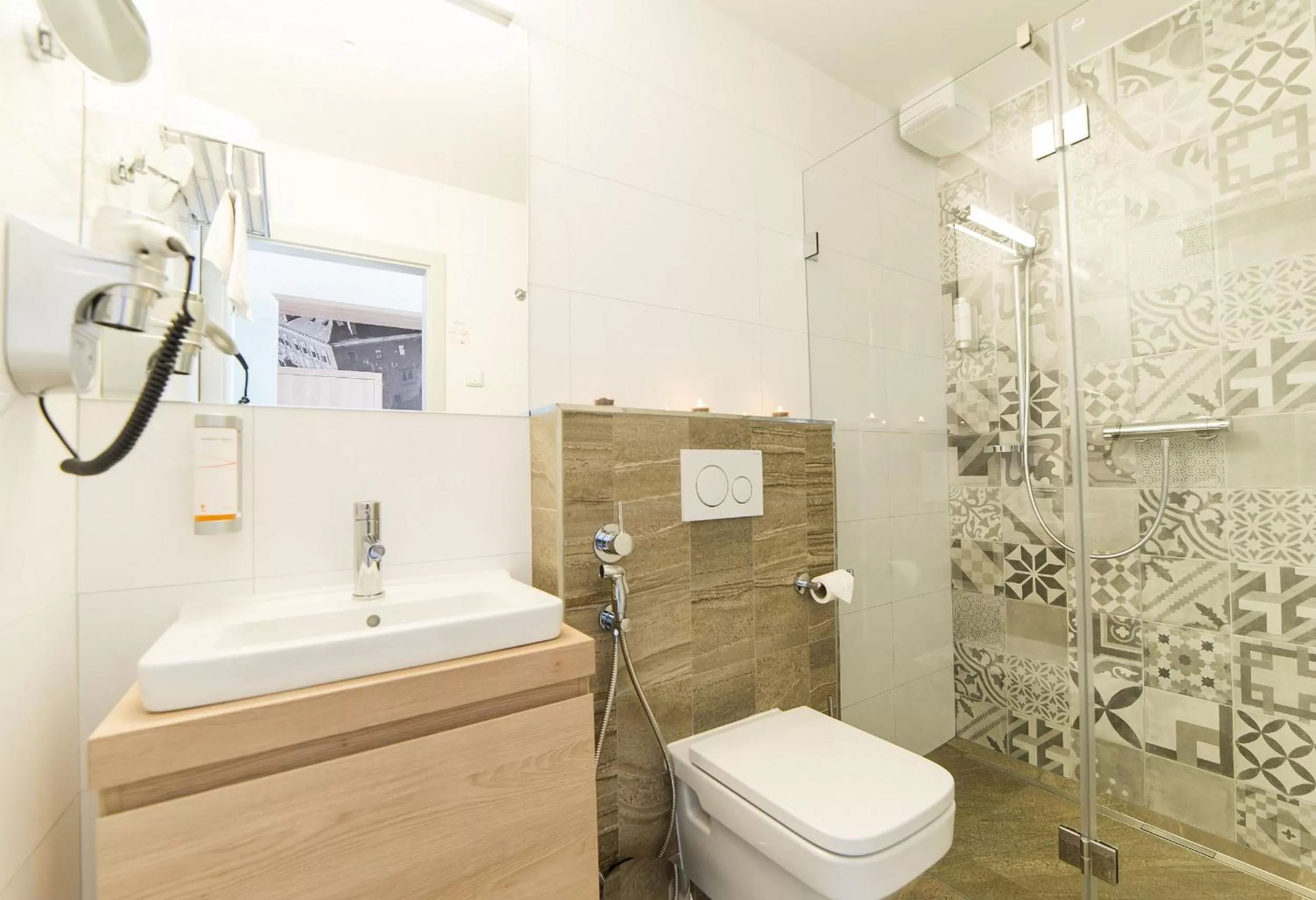 Garni hotel Castle Bridge