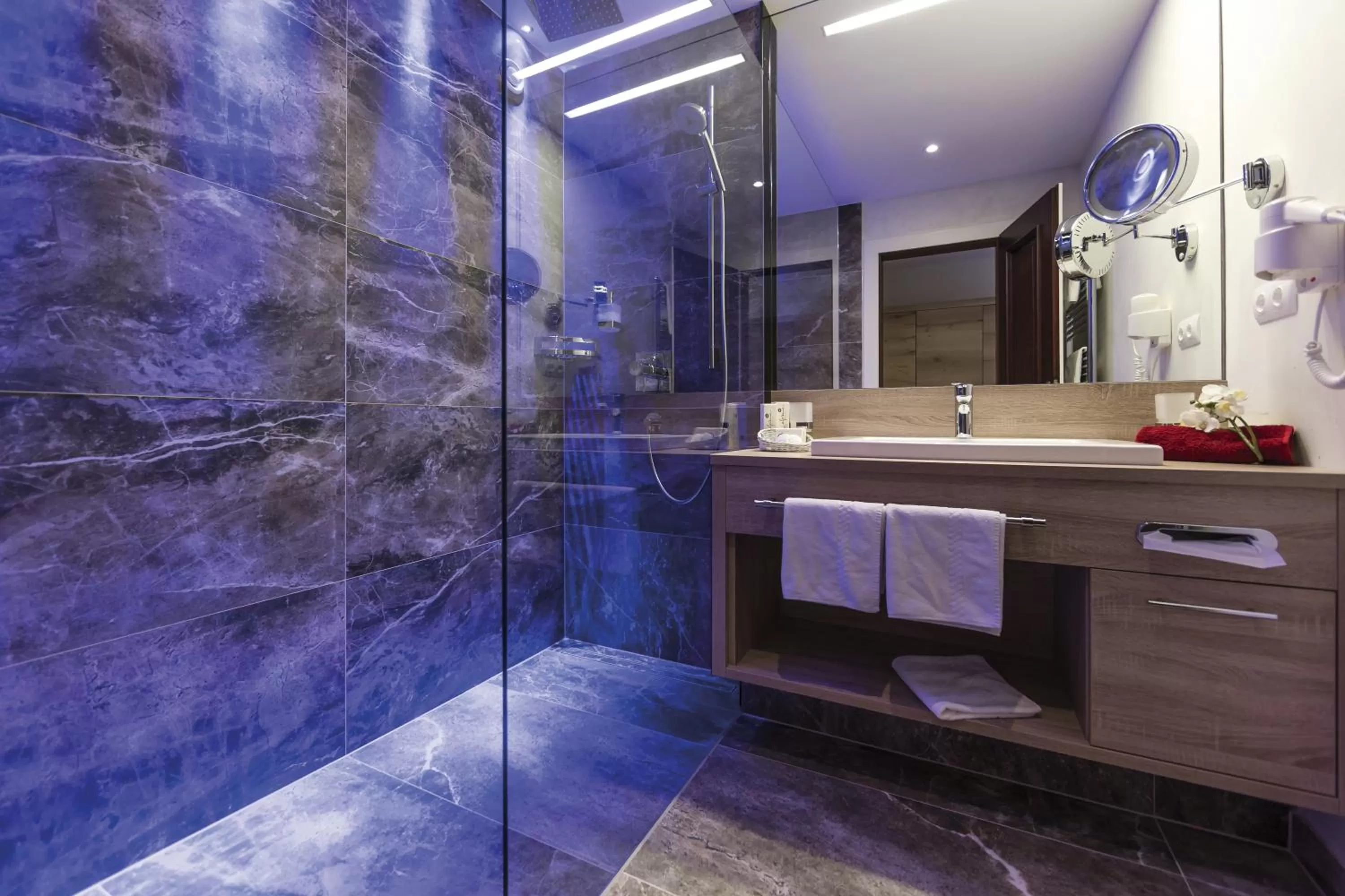 Bathroom in Natur & Spa Resort "Der Alpbacherhof" Superior