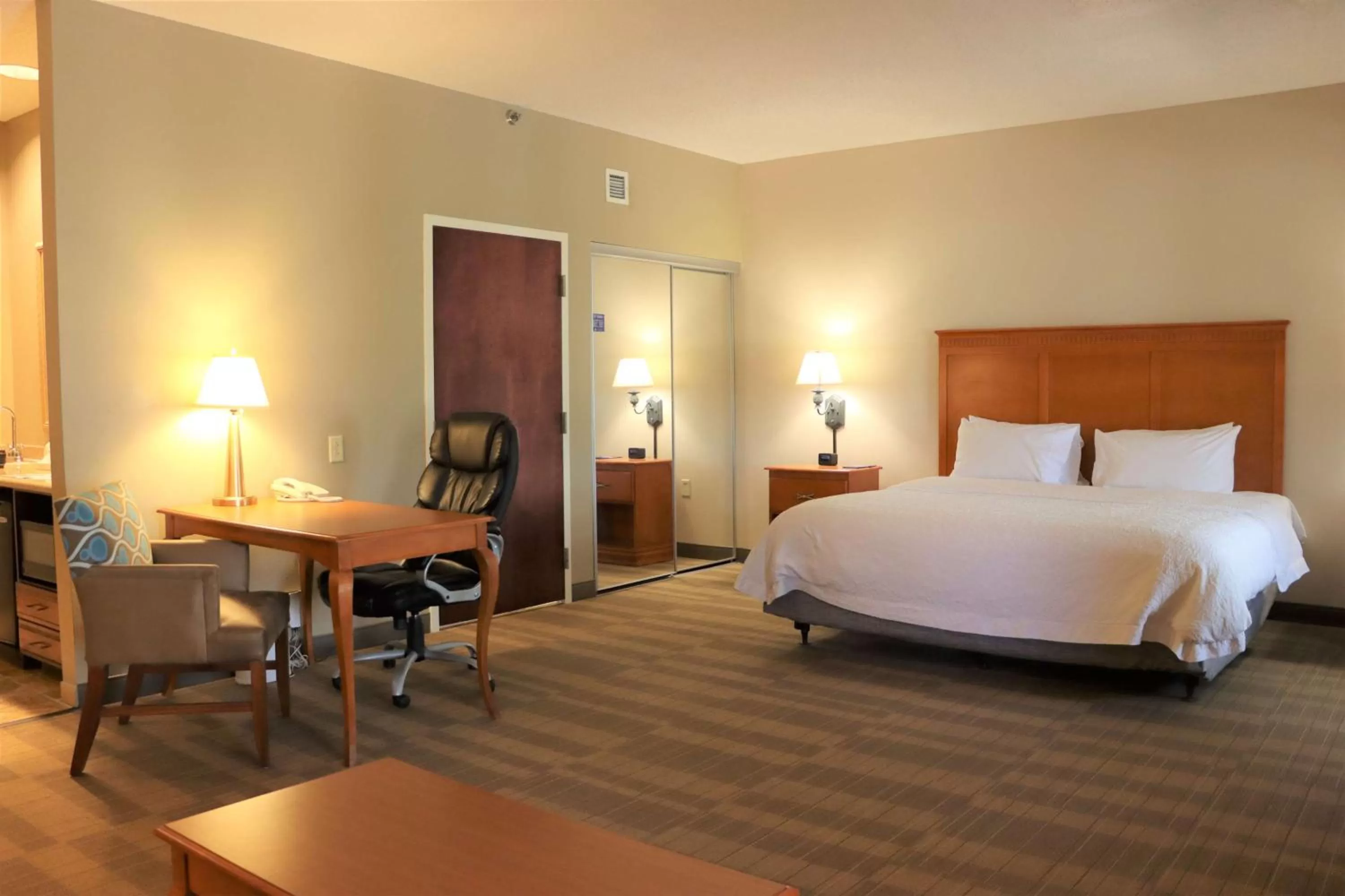 Bed in Hampton Inn & Suites Thibodaux