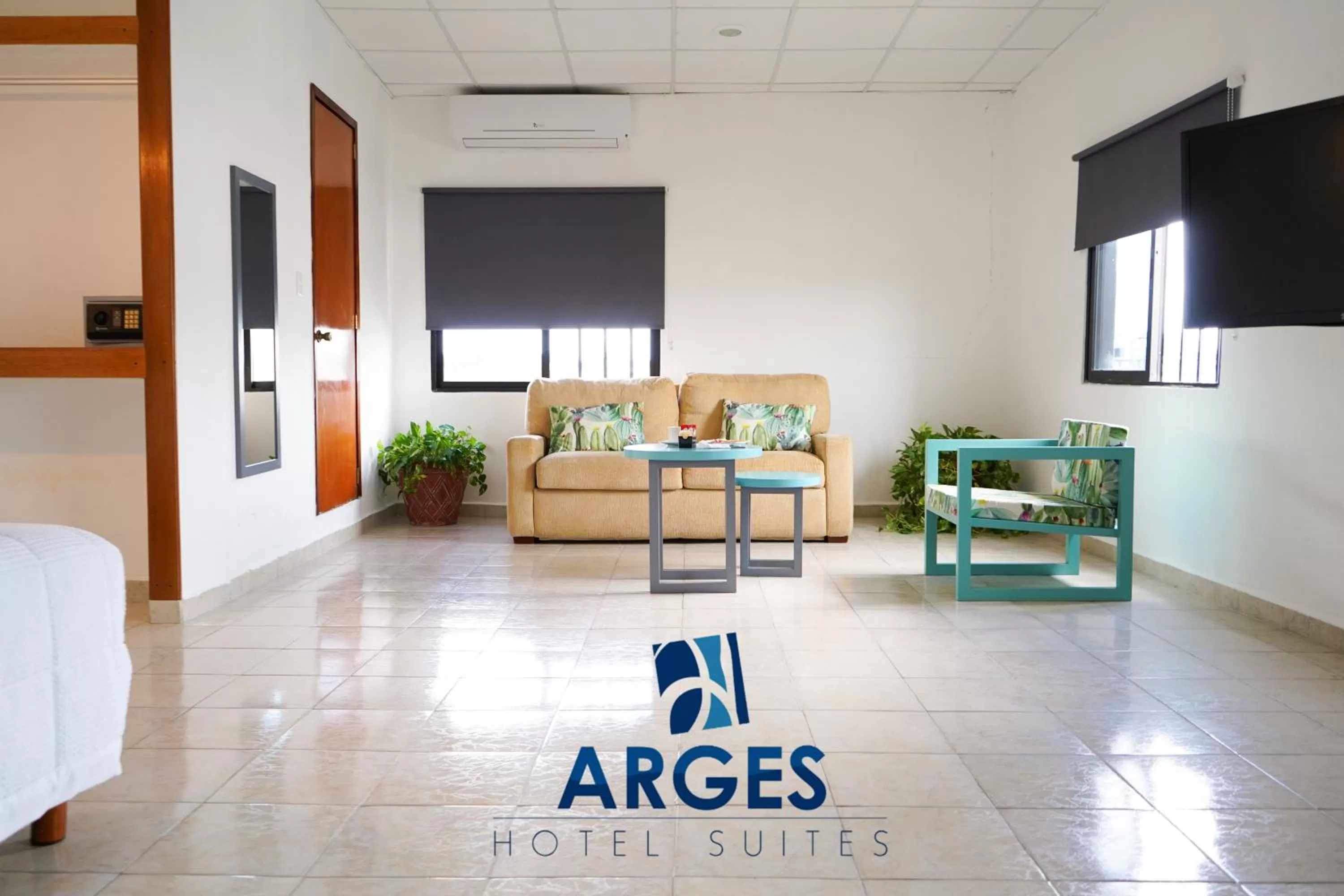 Staff in Hotel & Suites Arges - Centro Chetumal
