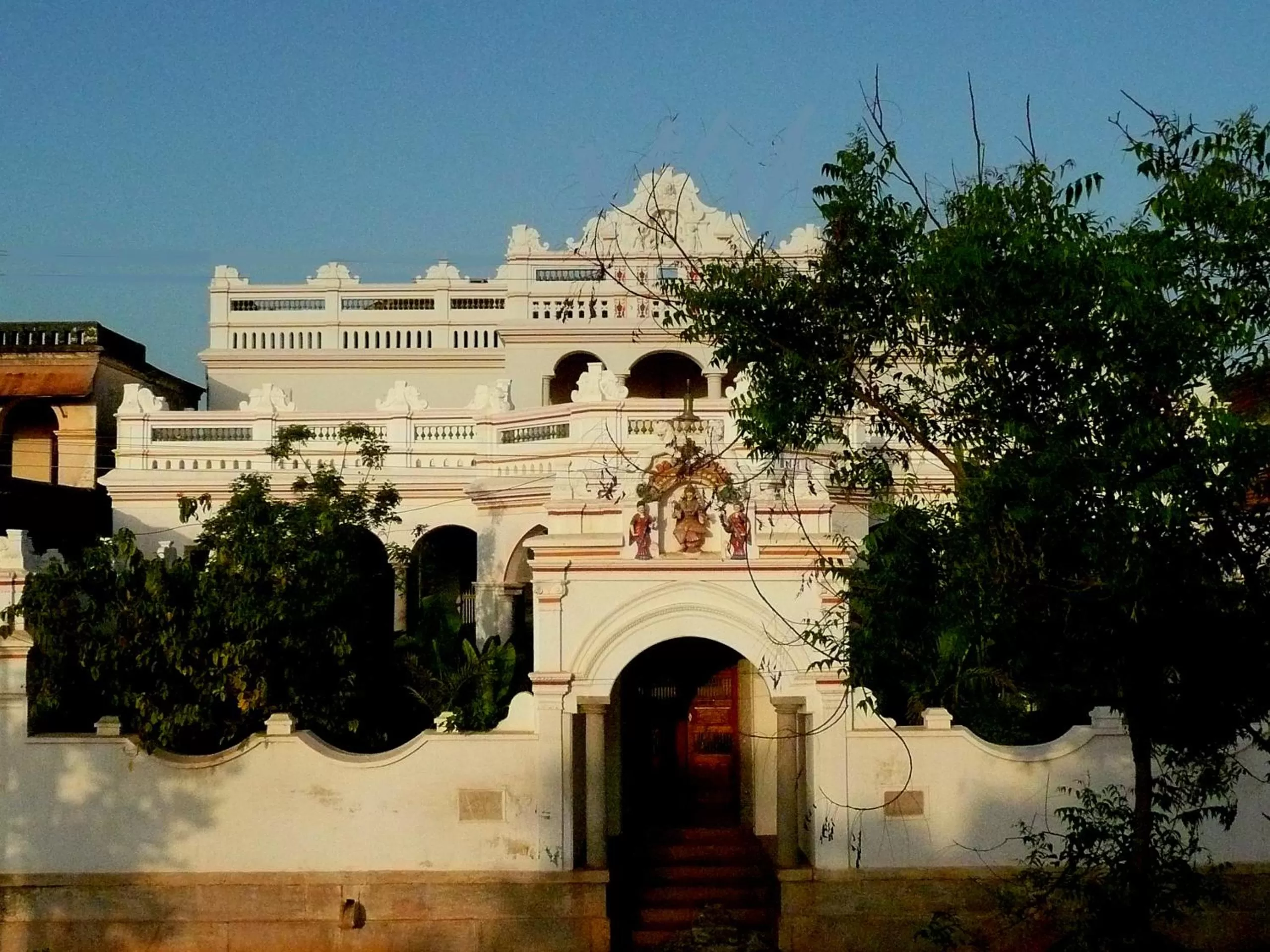 Facade/entrance, Property Building in Saratha Vilas Chettinad