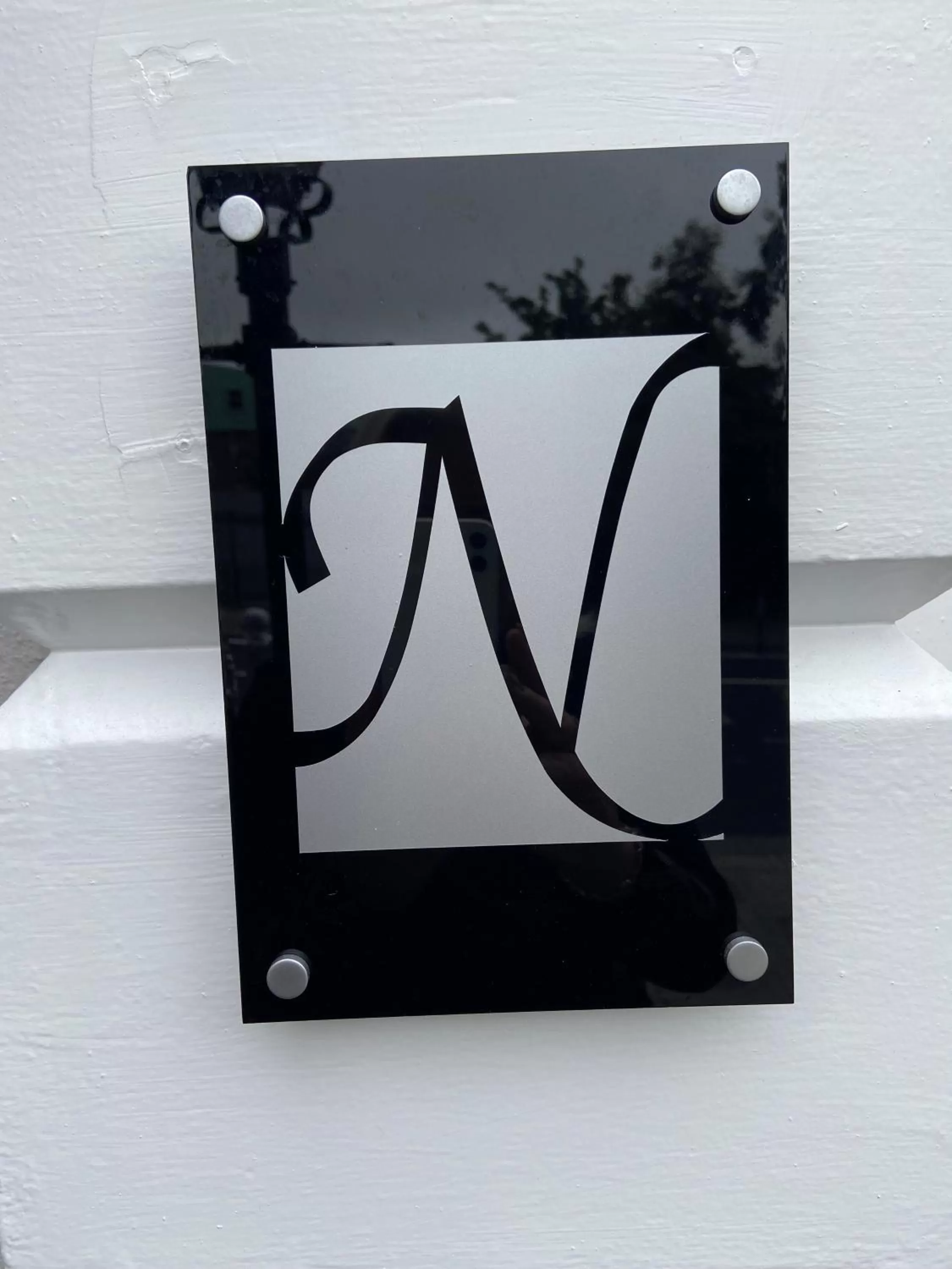 Logo/Certificate/Sign in Hotel St George by Nina