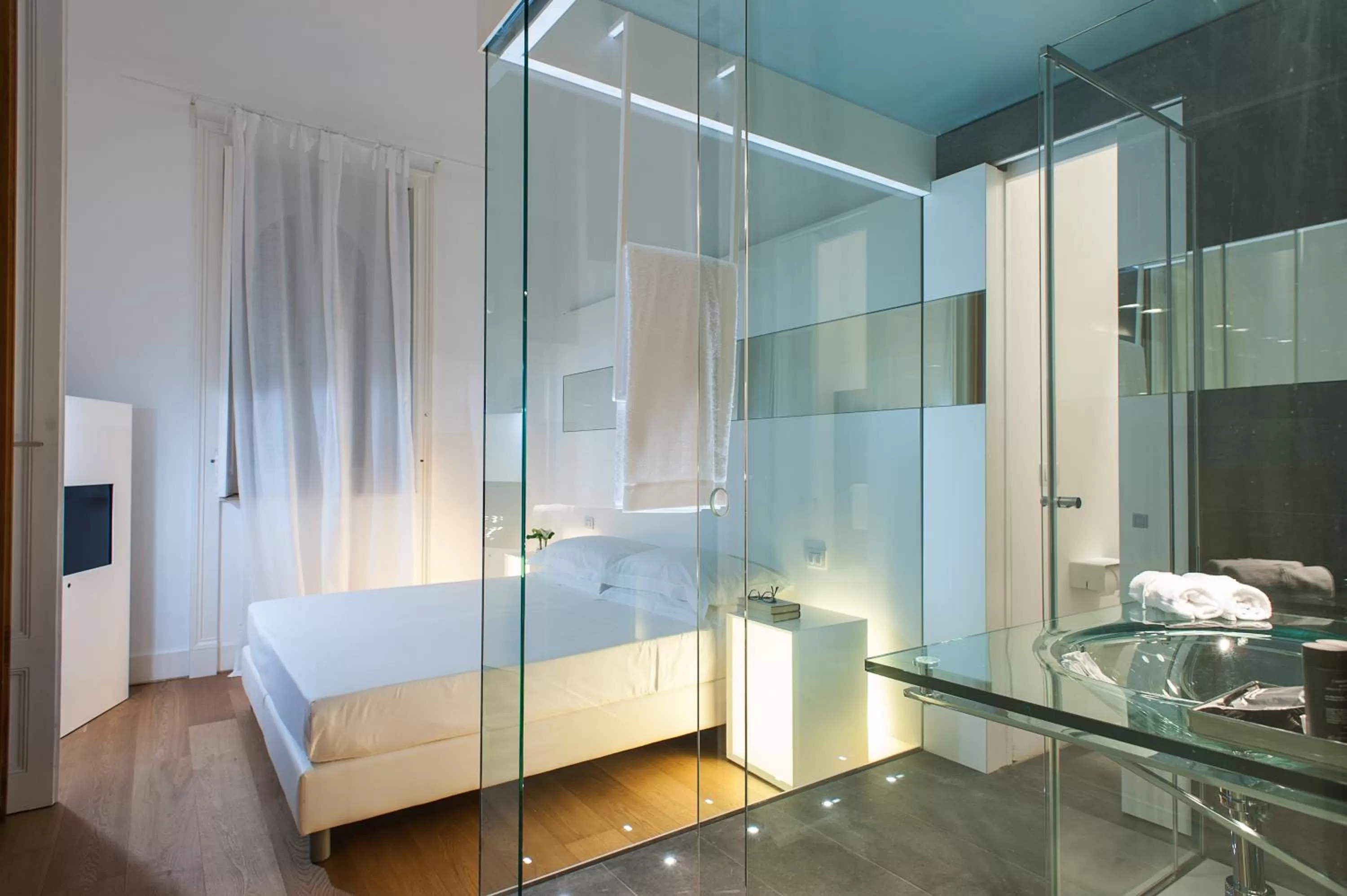 Bathroom, Bed in Zash Country Boutique hotel & SPA
