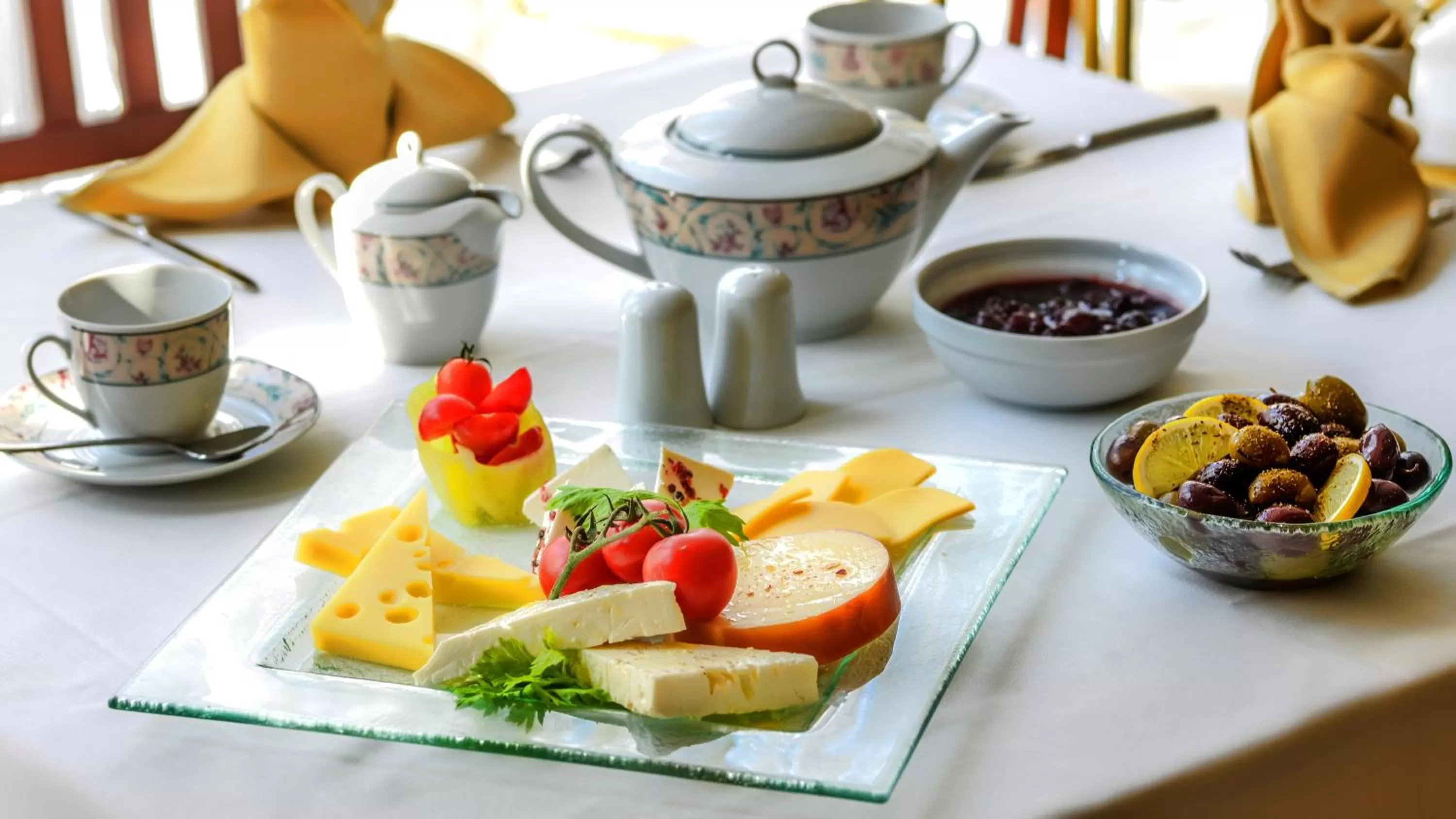 Restaurant/places to eat in Capsis Hotel Thessaloniki