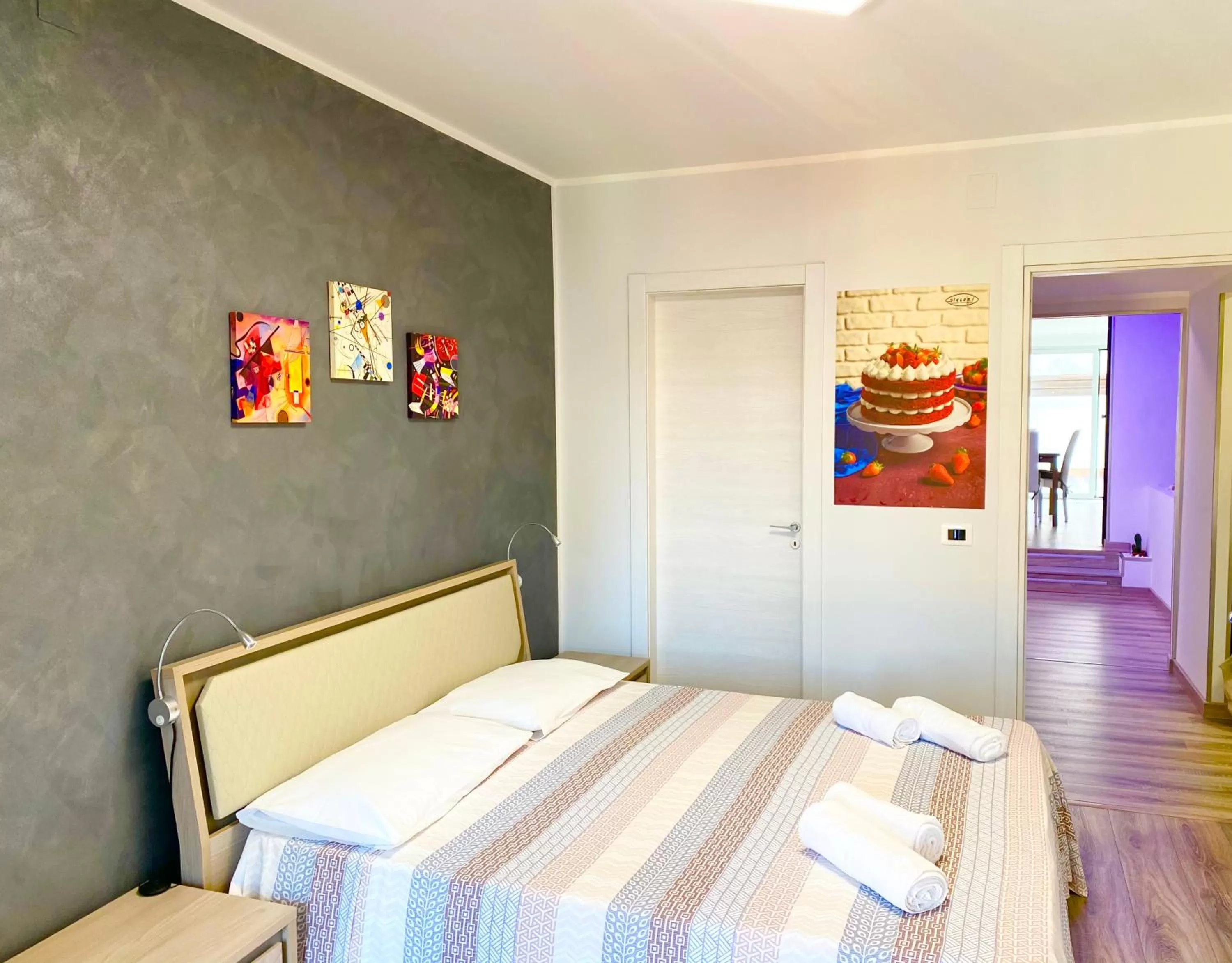 Bed in Siclari B&B-Rooms&Suite