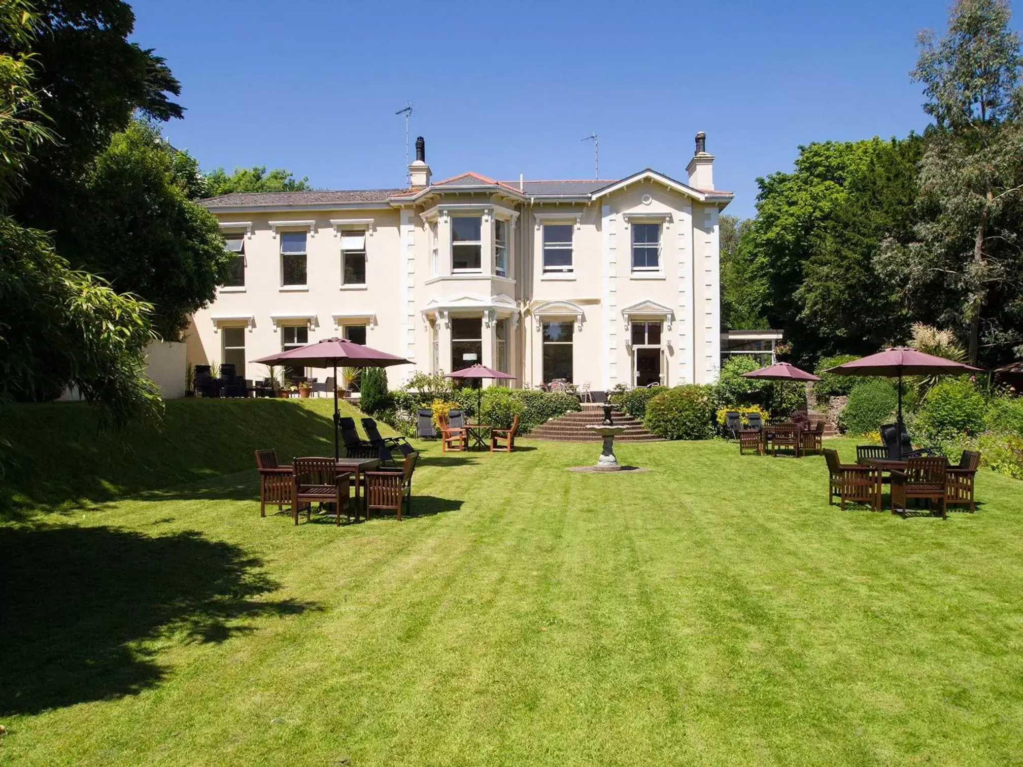 The Hotel Balmoral - Just for Adults The Hotel Balmoral - Just for Adults