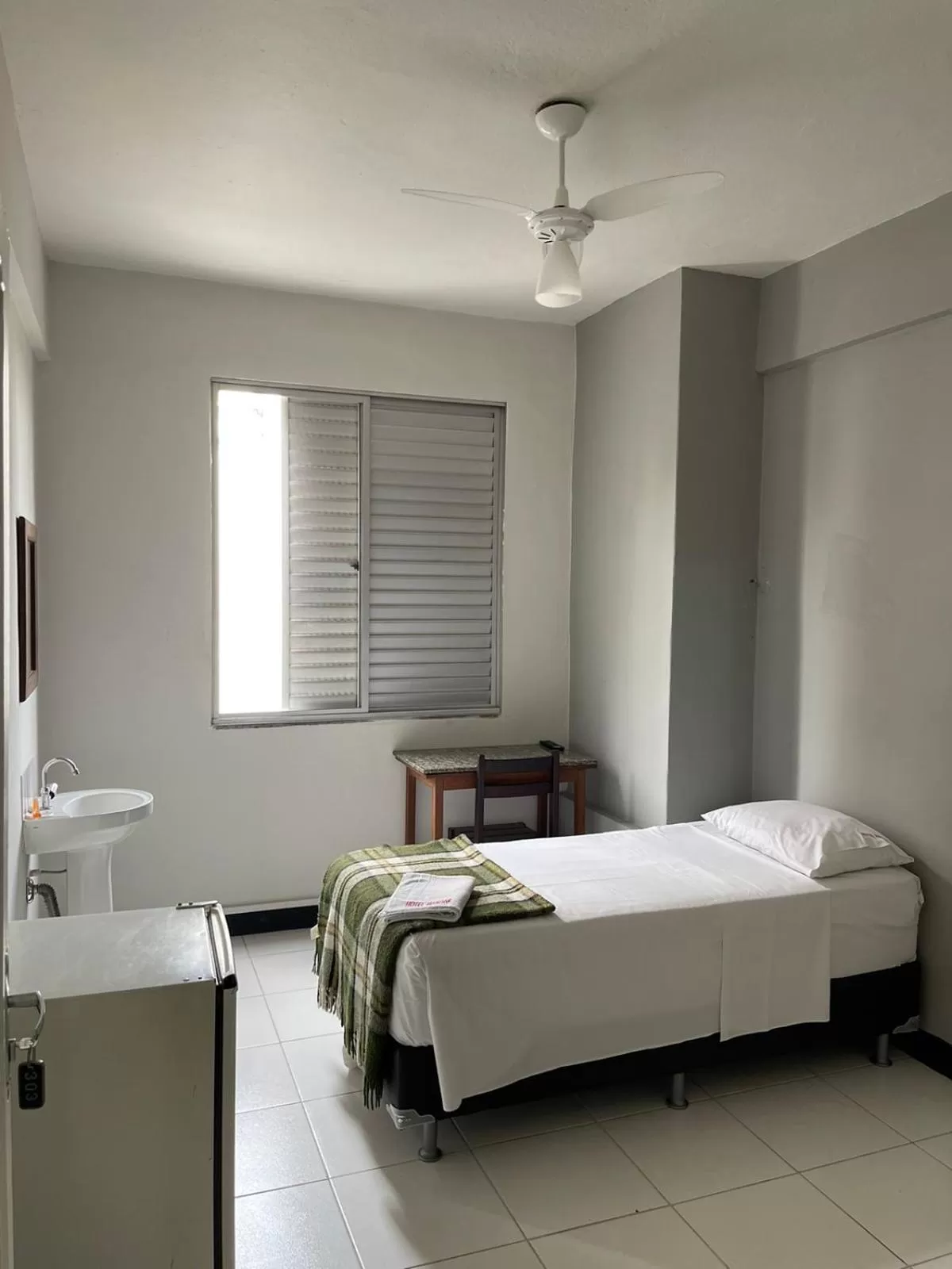 Bedroom, Bed in Hotel Economy 888 - By UP Hotel - Próximo a Praça da Estação e Rodoviária