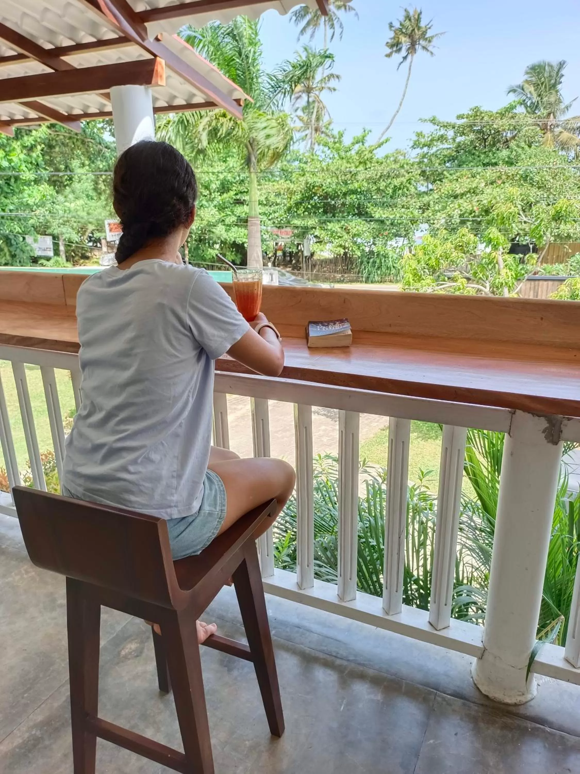 Lounge or bar in Weligama Ocean Breeze