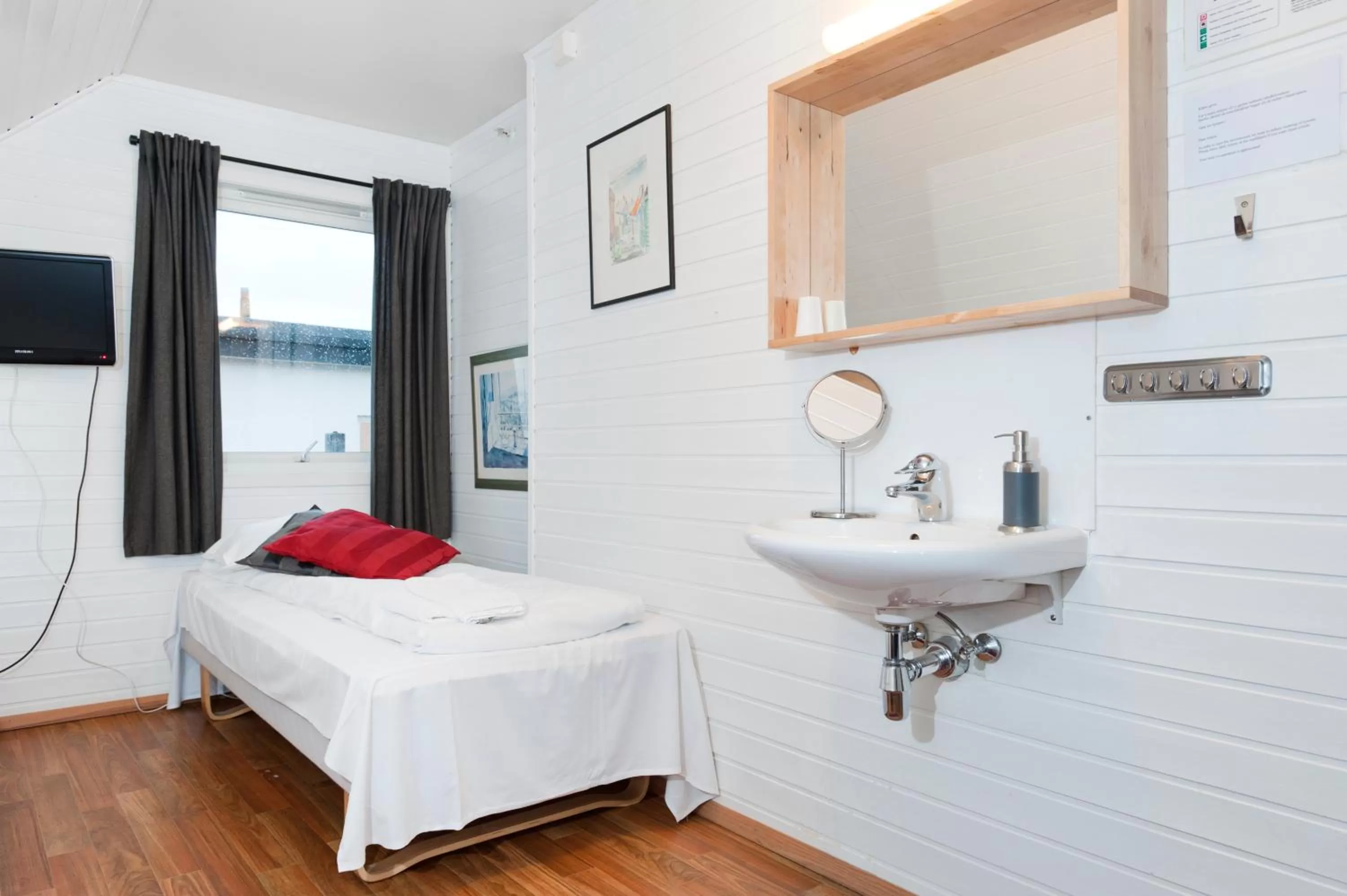 Bedroom, Bathroom in Stavanger Bed & Breakfast